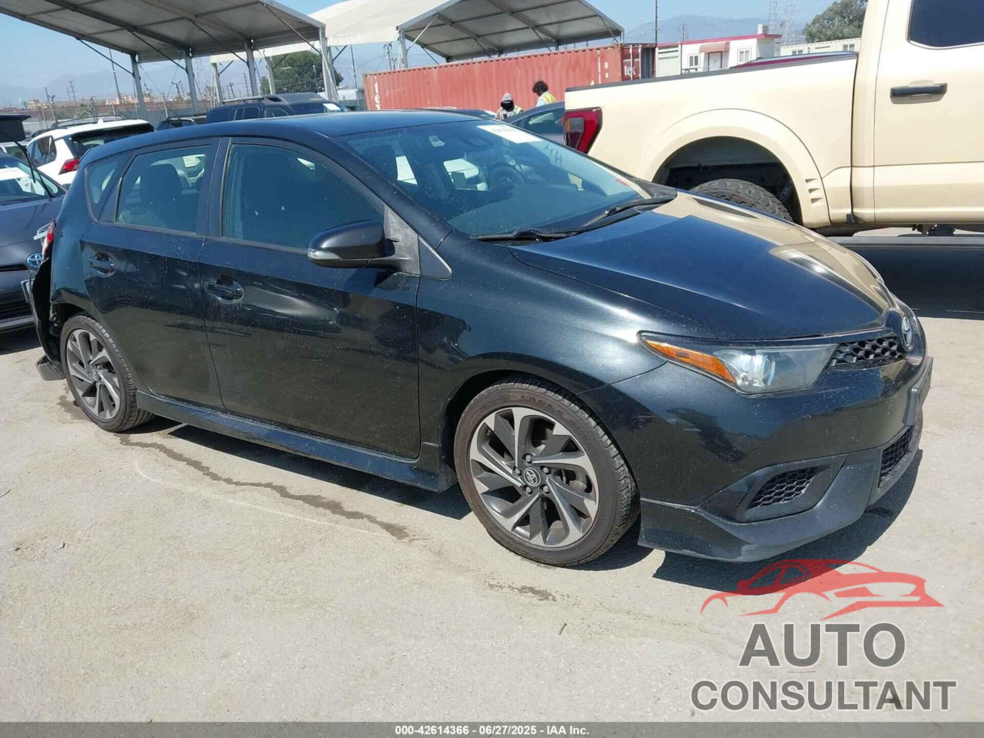 TOYOTA COROLLA IM 2018 - JTNKARJE1JJ560539