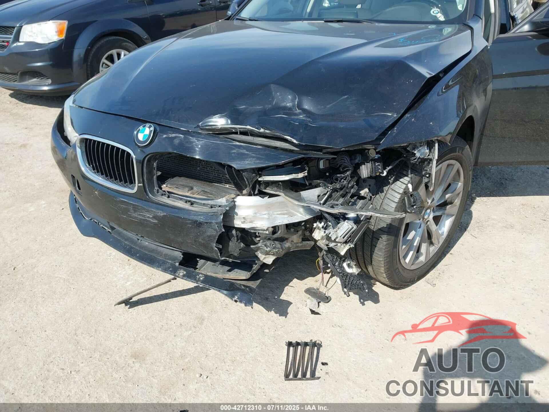 BMW 320I 2018 - WBA8E1G56JNU92529