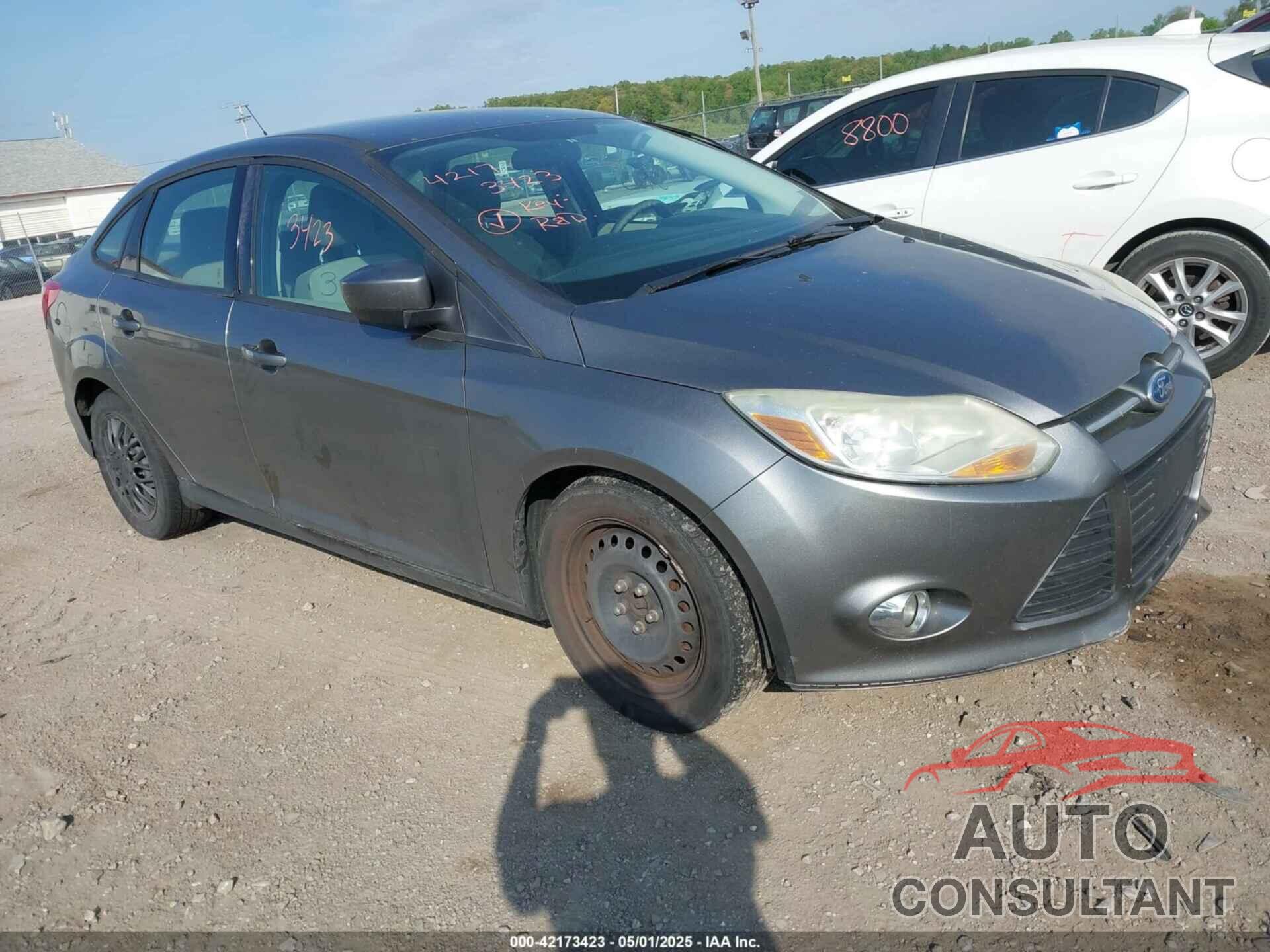 FORD FOCUS 2012 - 1FAHP3F21CL292629