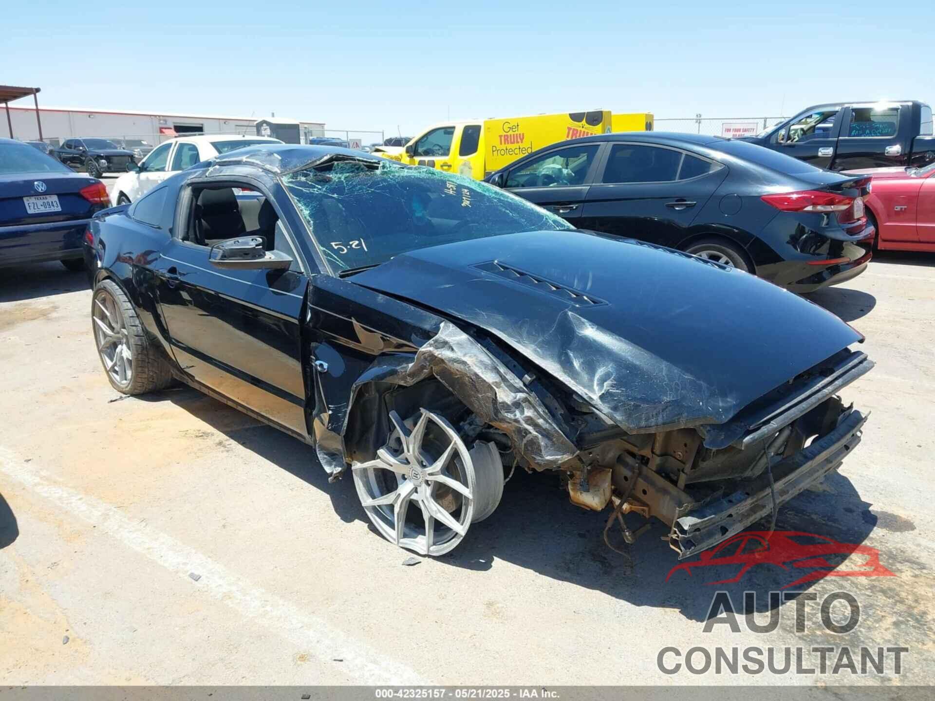 FORD MUSTANG 2014 - 1ZVBP8CF8E5297948
