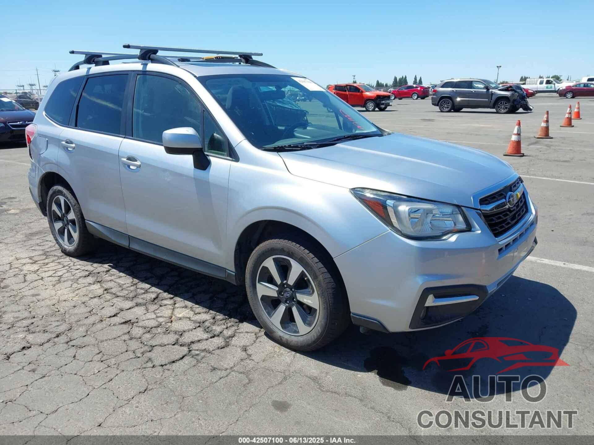 SUBARU FORESTER 2018 - JF2SJAGC8JH577102