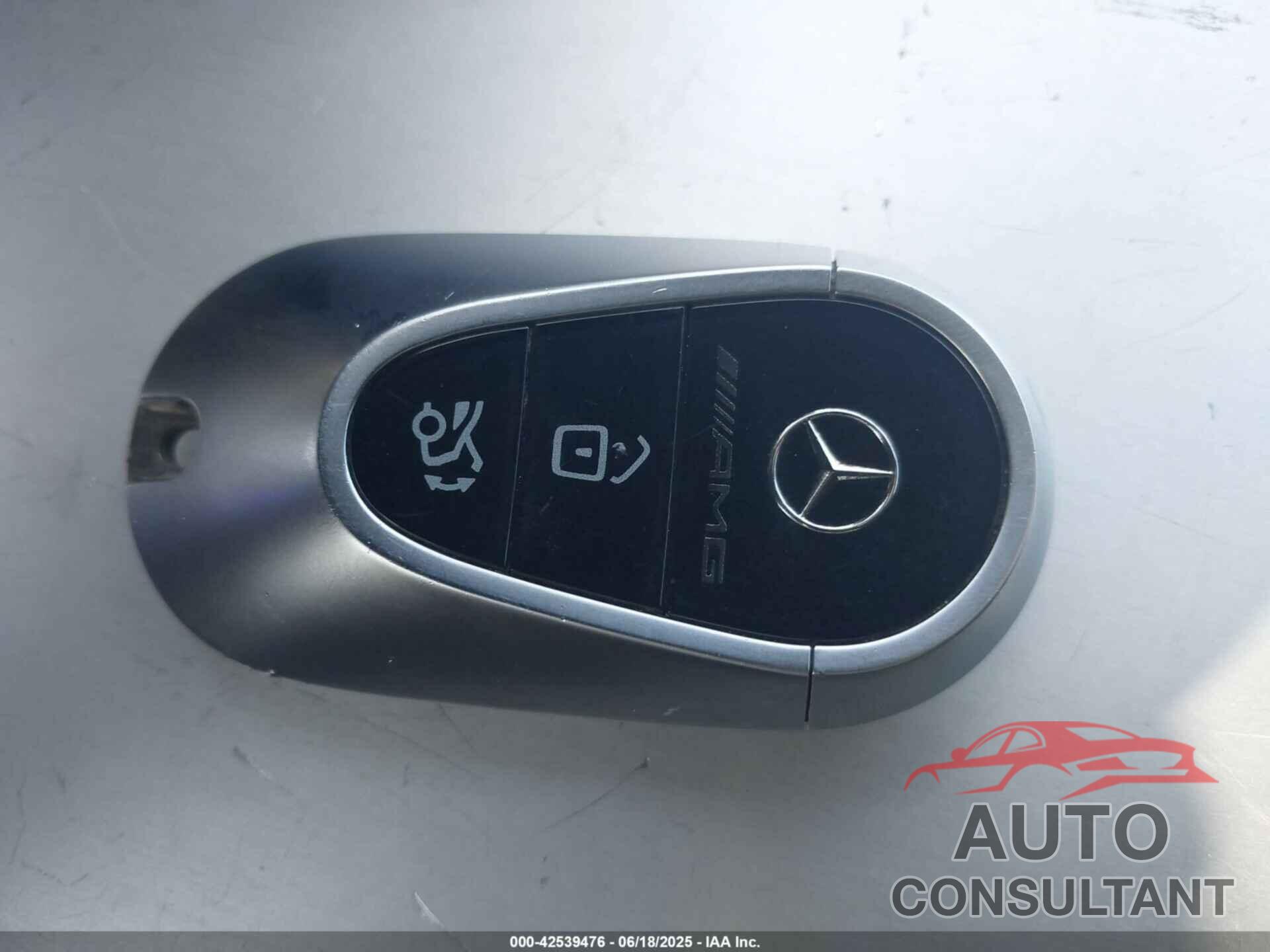 MERCEDES-BENZ AMG C 43 2024 - W1KAF8HB2RR229768