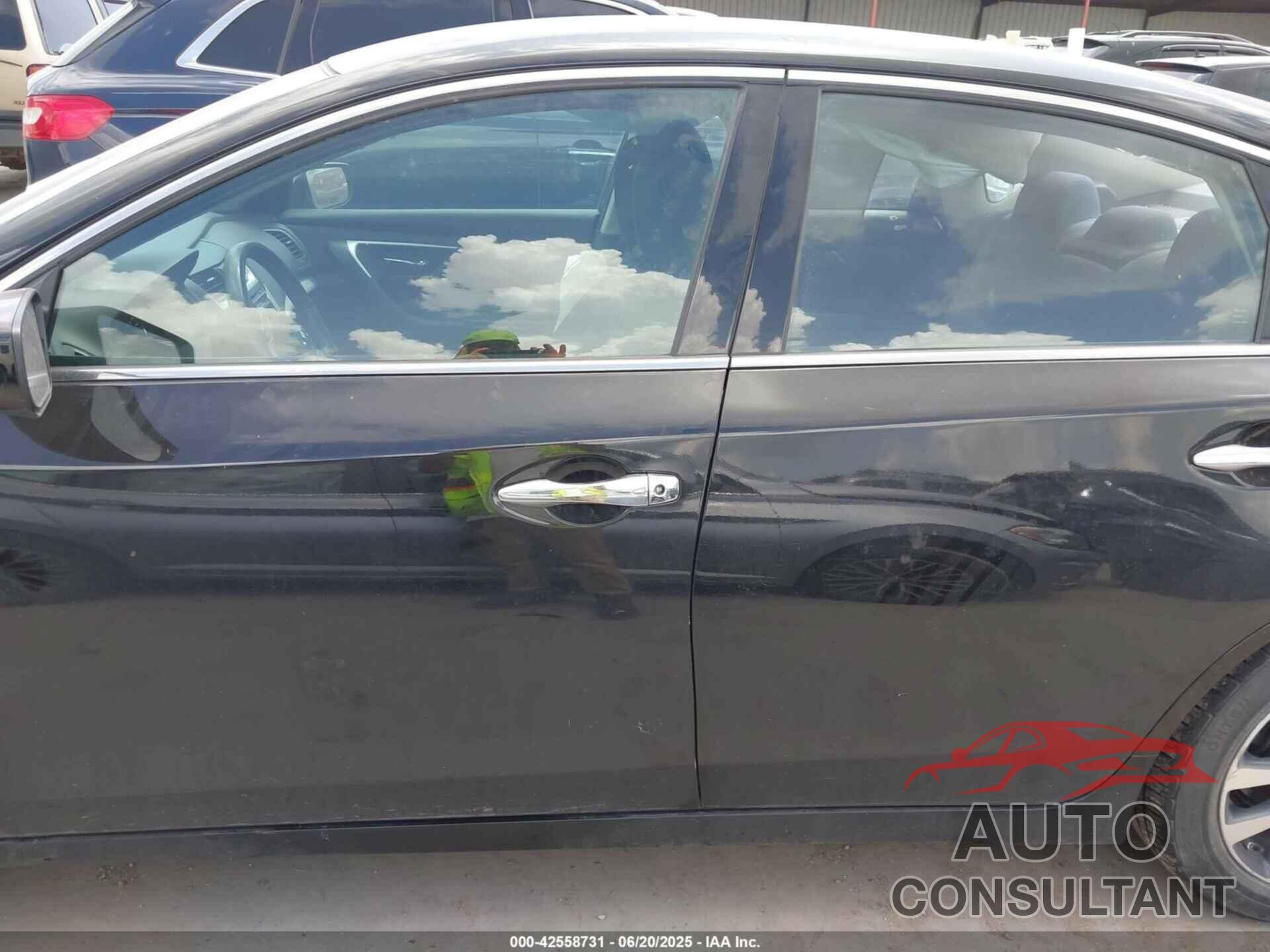 NISSAN ALTIMA 2017 - 1N4AL3AP5HC193464