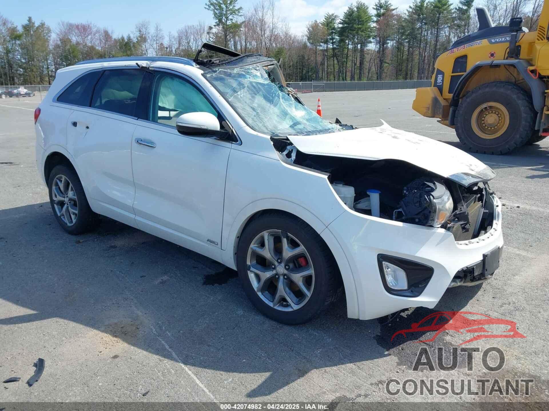 KIA SORENTO 2017 - 5XYPKDA55HG307860