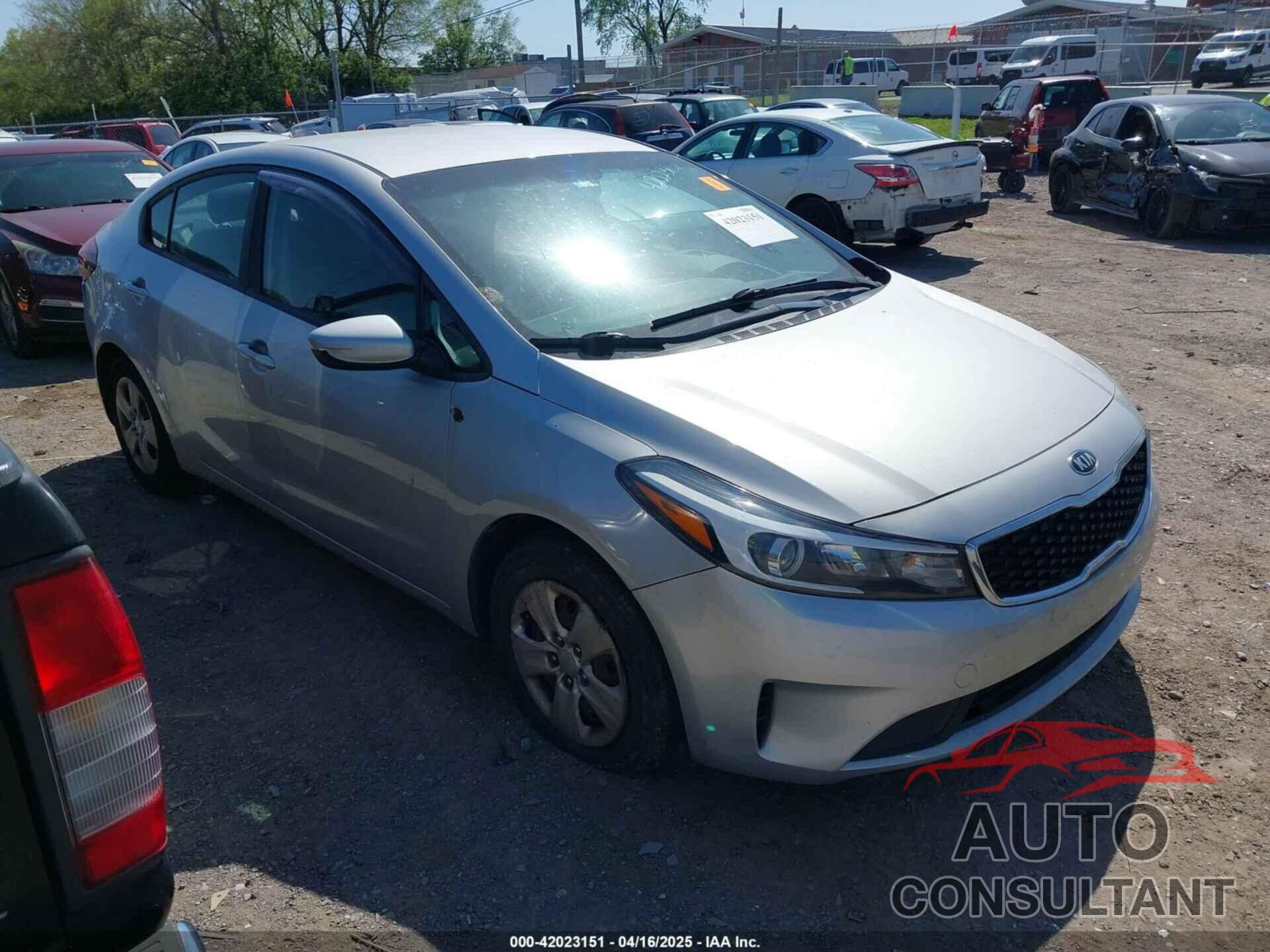 KIA FORTE 2017 - 3KPFK4A73HE101950