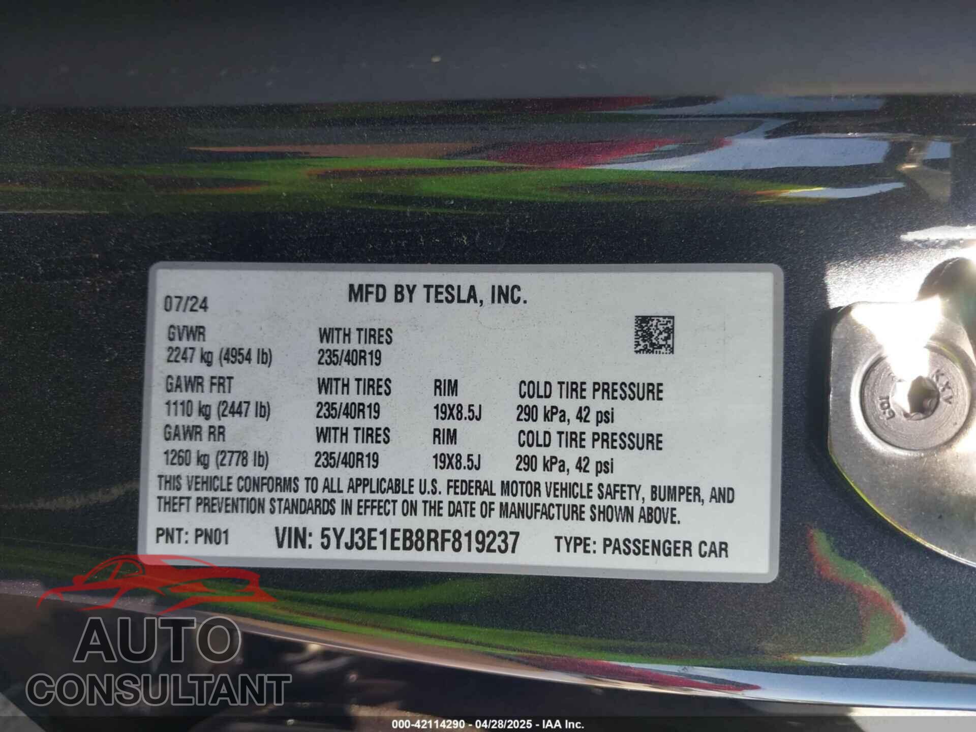 TESLA MODEL 3 2024 - 5YJ3E1EB8RF819237