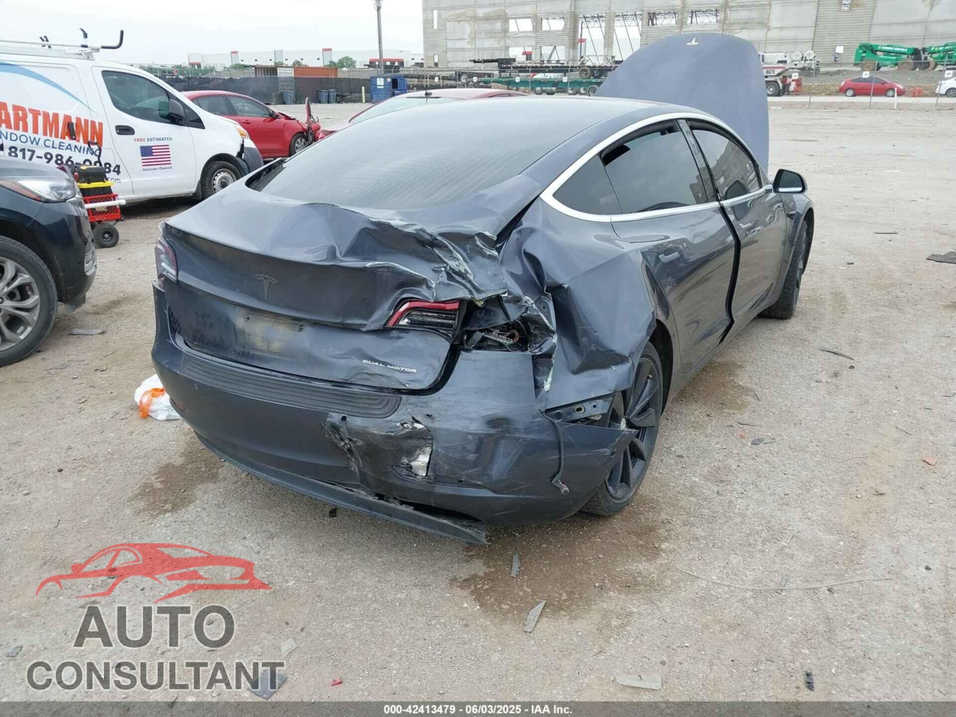 TESLA MODEL 3 2019 - 5YJ3E1EB5KF437575