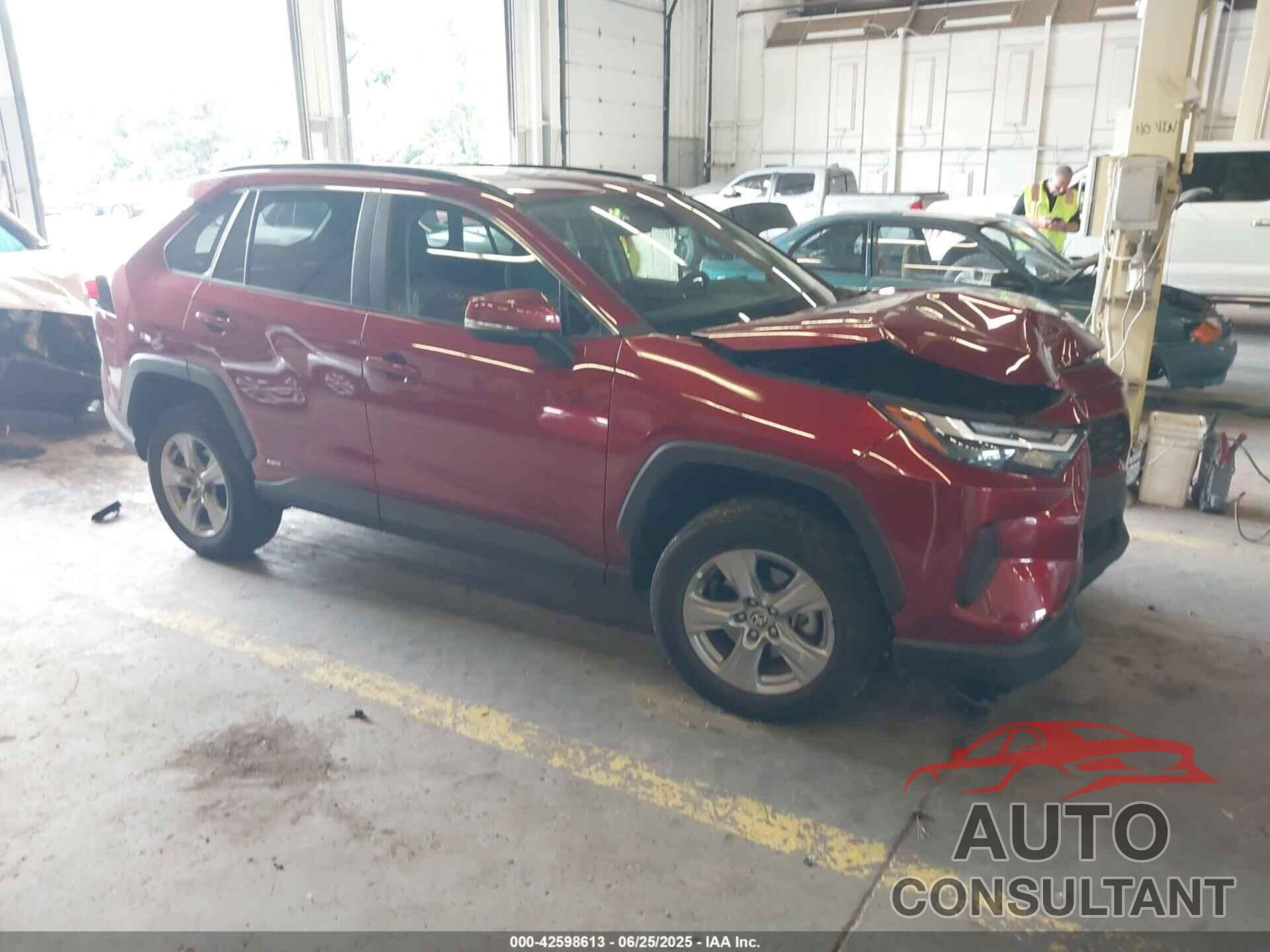 TOYOTA RAV4 HYBRID 2022 - 4T3RWRFVXNU050775