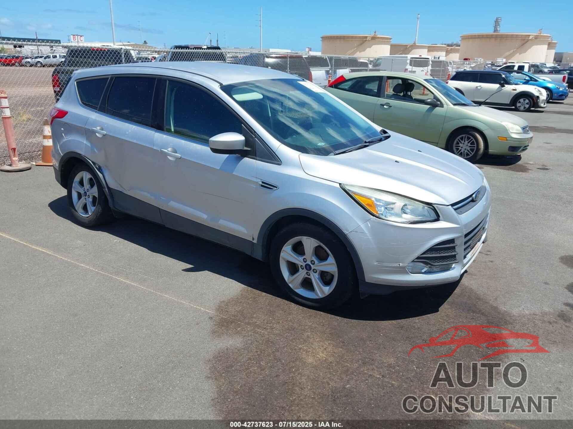 FORD ESCAPE 2015 - 1FMCU0G73FUB73397