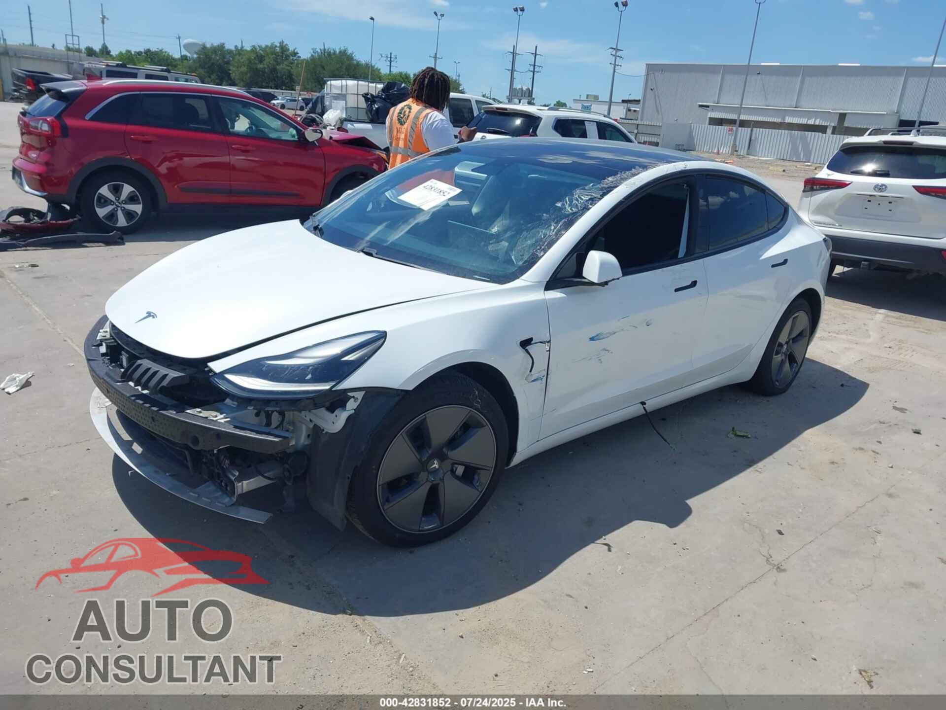 TESLA MODEL 3 2021 - 5YJ3E1EB4MF983397