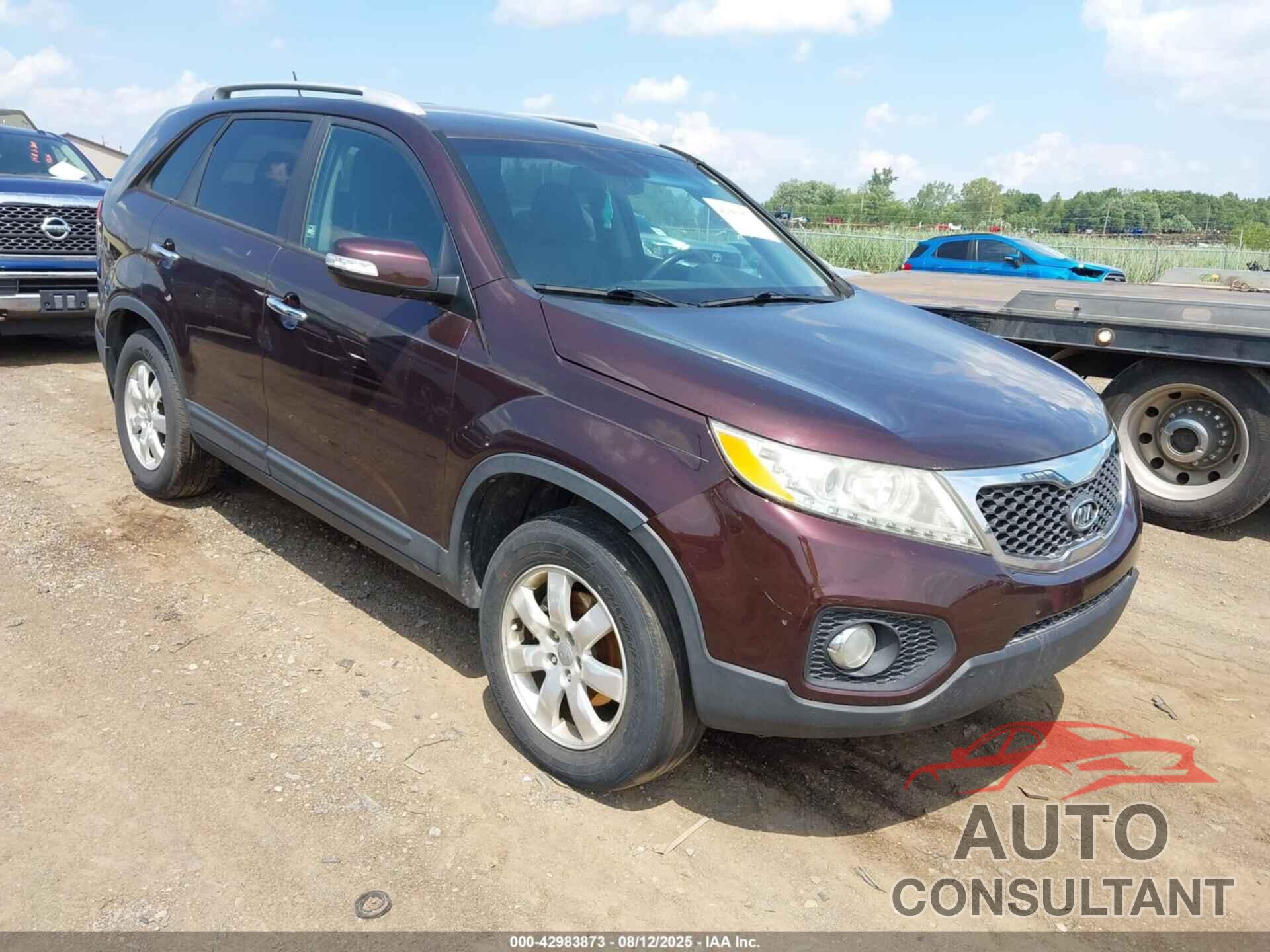 KIA SORENTO 2012 - 5XYKT3A67CG229083