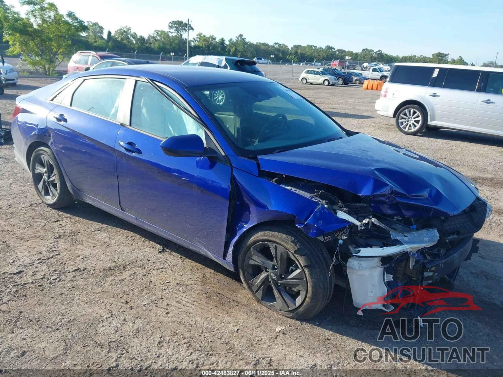 HYUNDAI ELANTRA 2022 - KMHLM4AG5NU296004