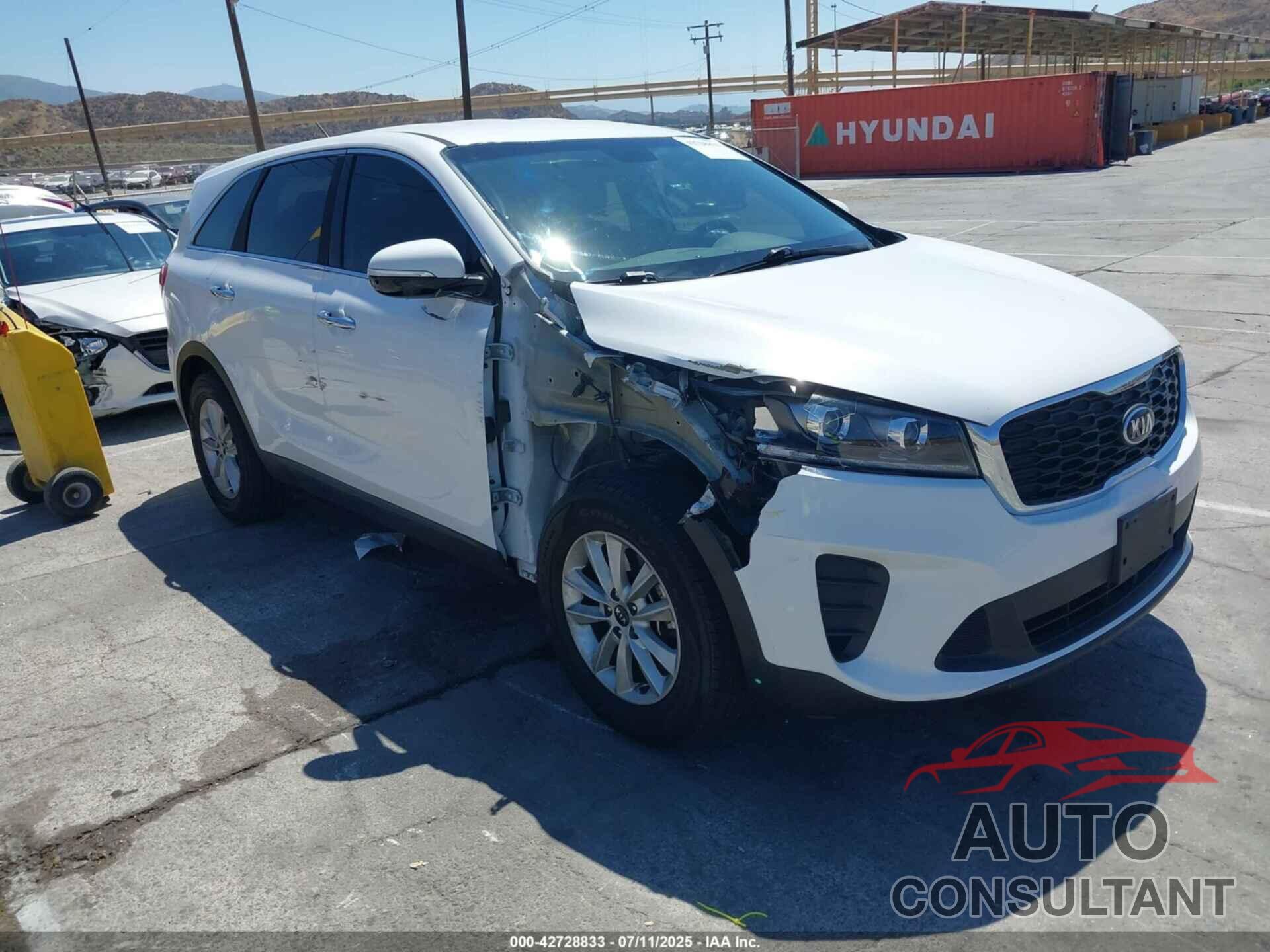 KIA SORENTO 2019 - 5XYPG4A30KG513076