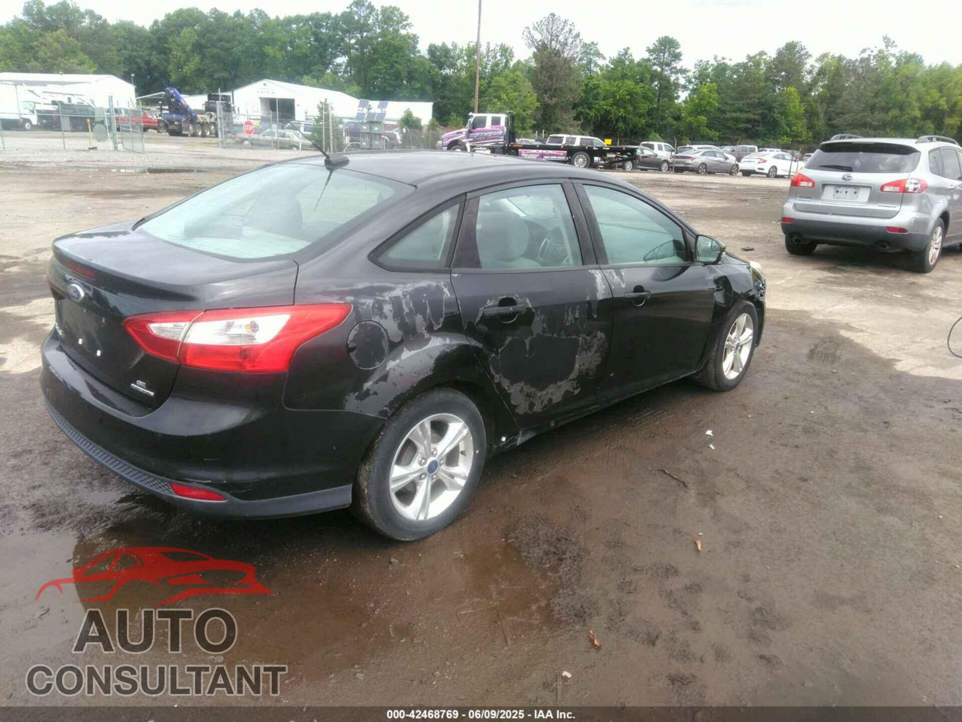 FORD FOCUS 2014 - 1FADP3F21EL359750