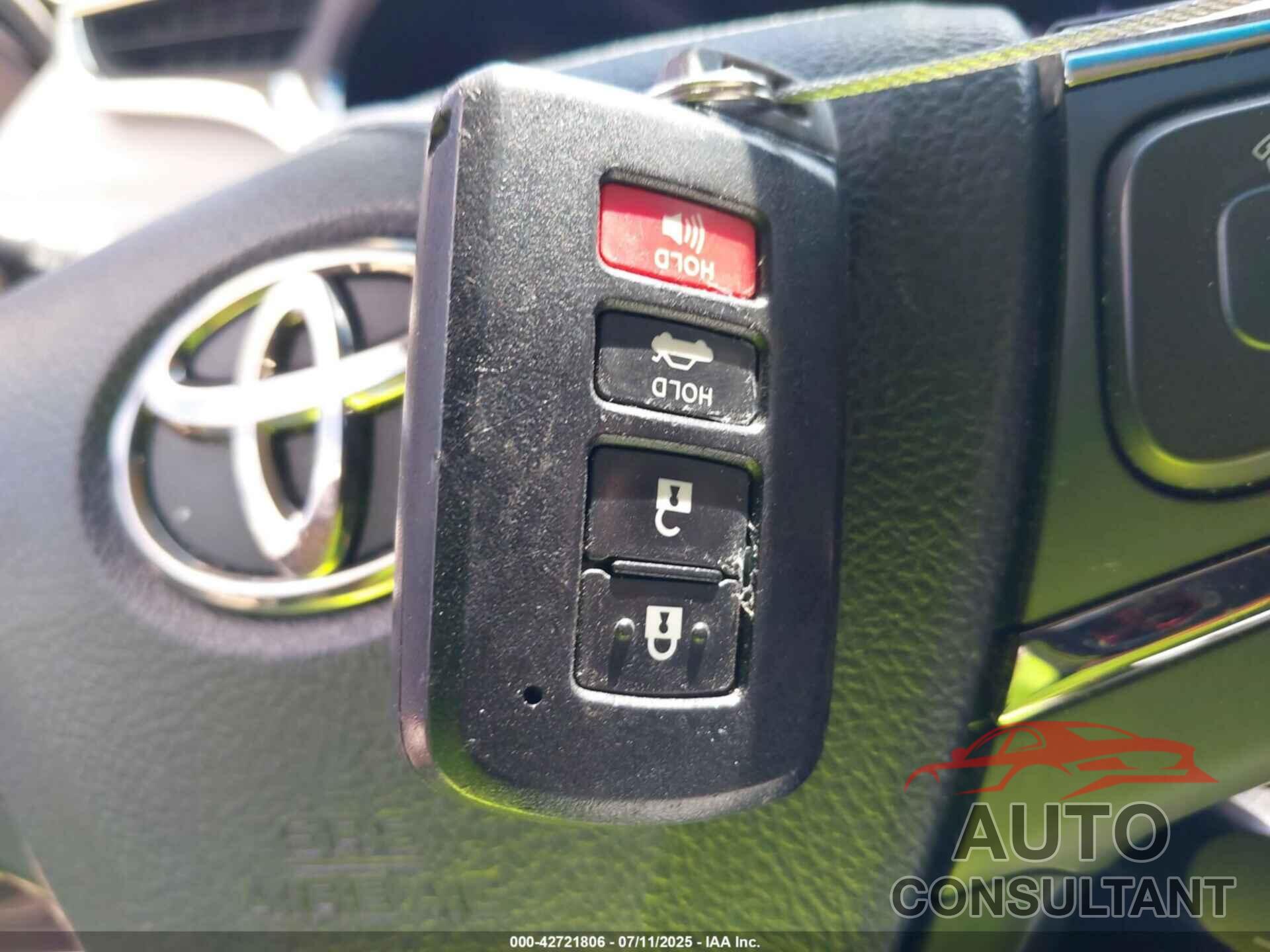 TOYOTA AVALON HYBRID 2013 - 4T1BD1EB8DU004871