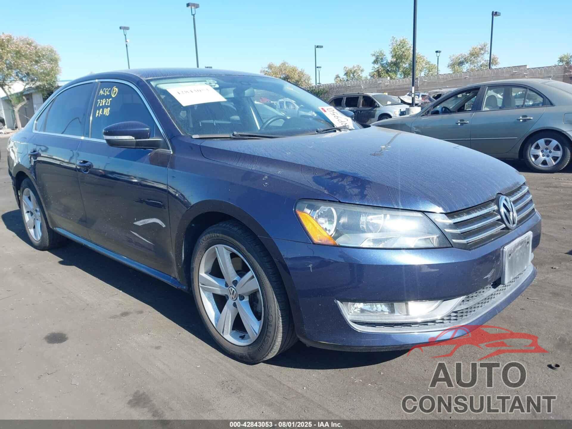VOLKSWAGEN PASSAT 2015 - 1VWAT7A33FC083165