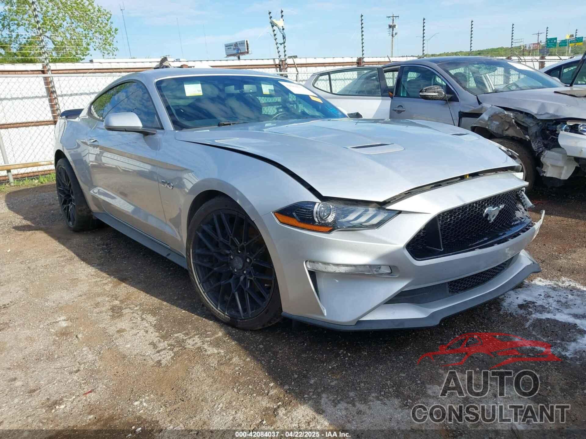 FORD MUSTANG 2018 - 1FA6P8CF4J5182655