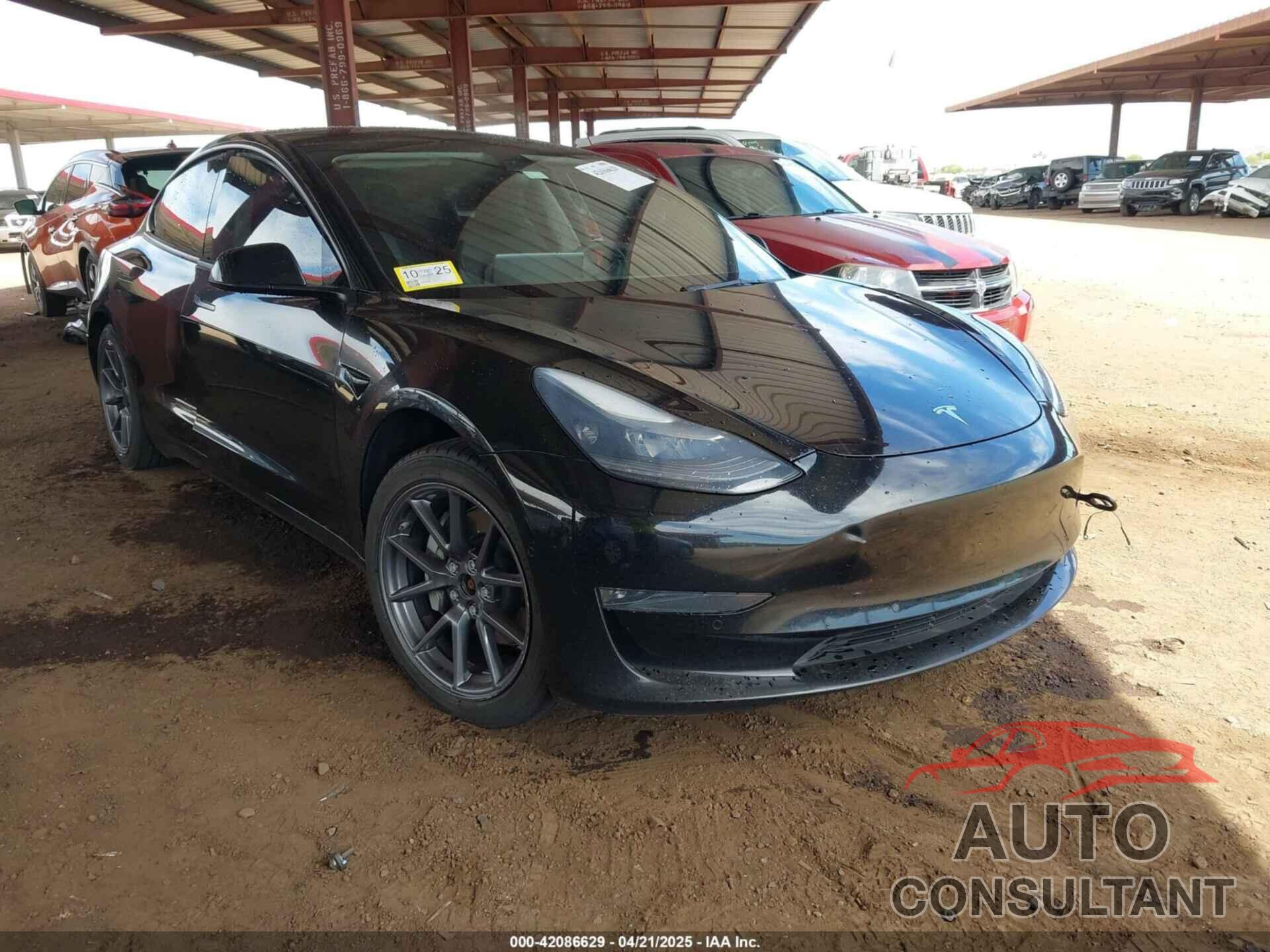 TESLA MODEL 3 2022 - 5YJ3E1EB3NF257077