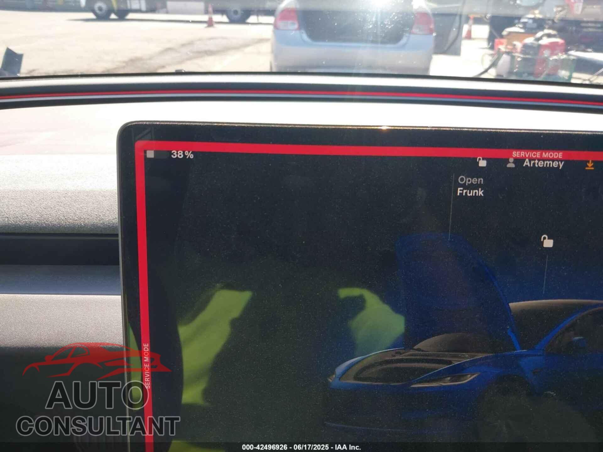 TESLA MODEL 3 2024 - 5YJ3E1EB8RF738089