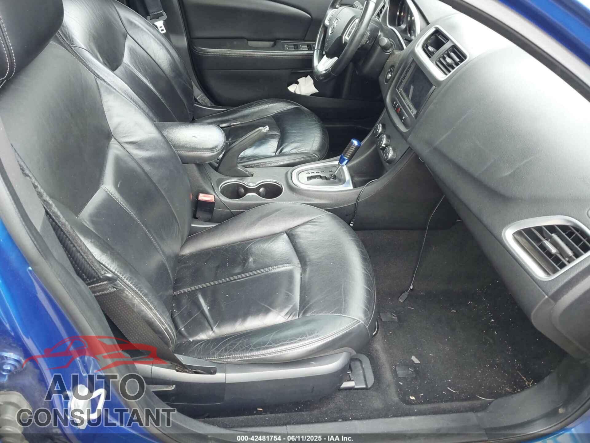 DODGE AVENGER 2013 - 1C3CDZCG2DN519935