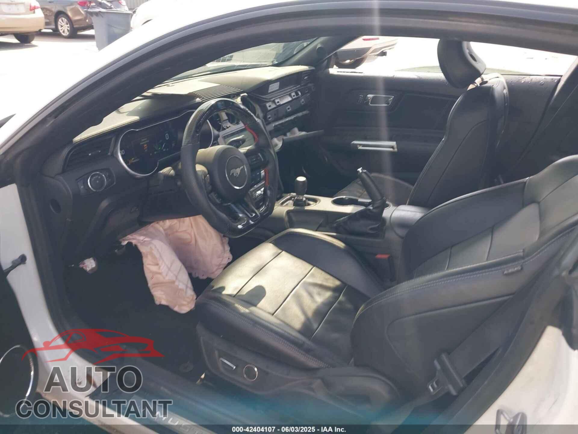 FORD MUSTANG 2017 - 1FA6P8CF5H5207931