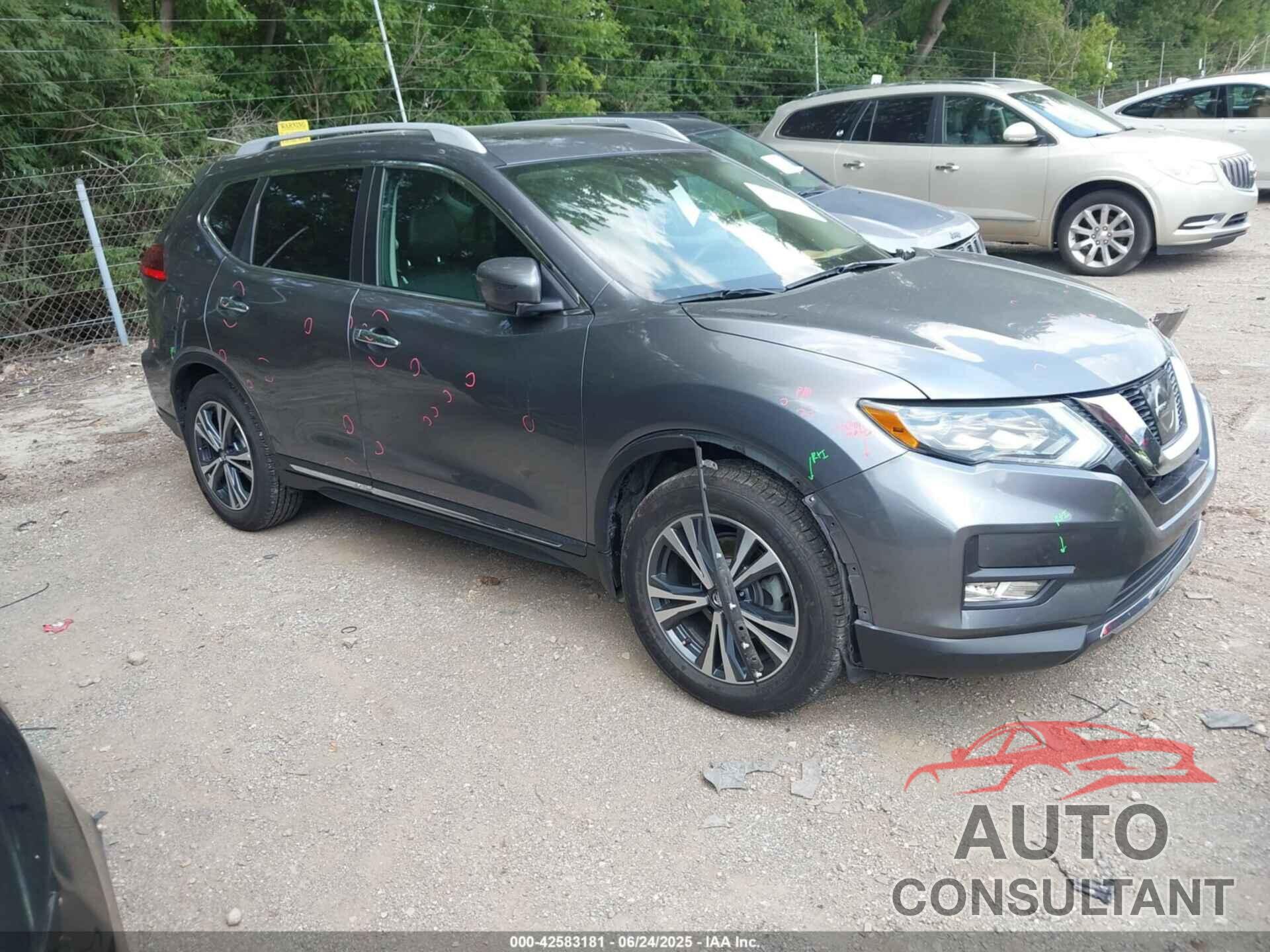 NISSAN ROGUE 2017 - 5N1AT2MT8HC881810
