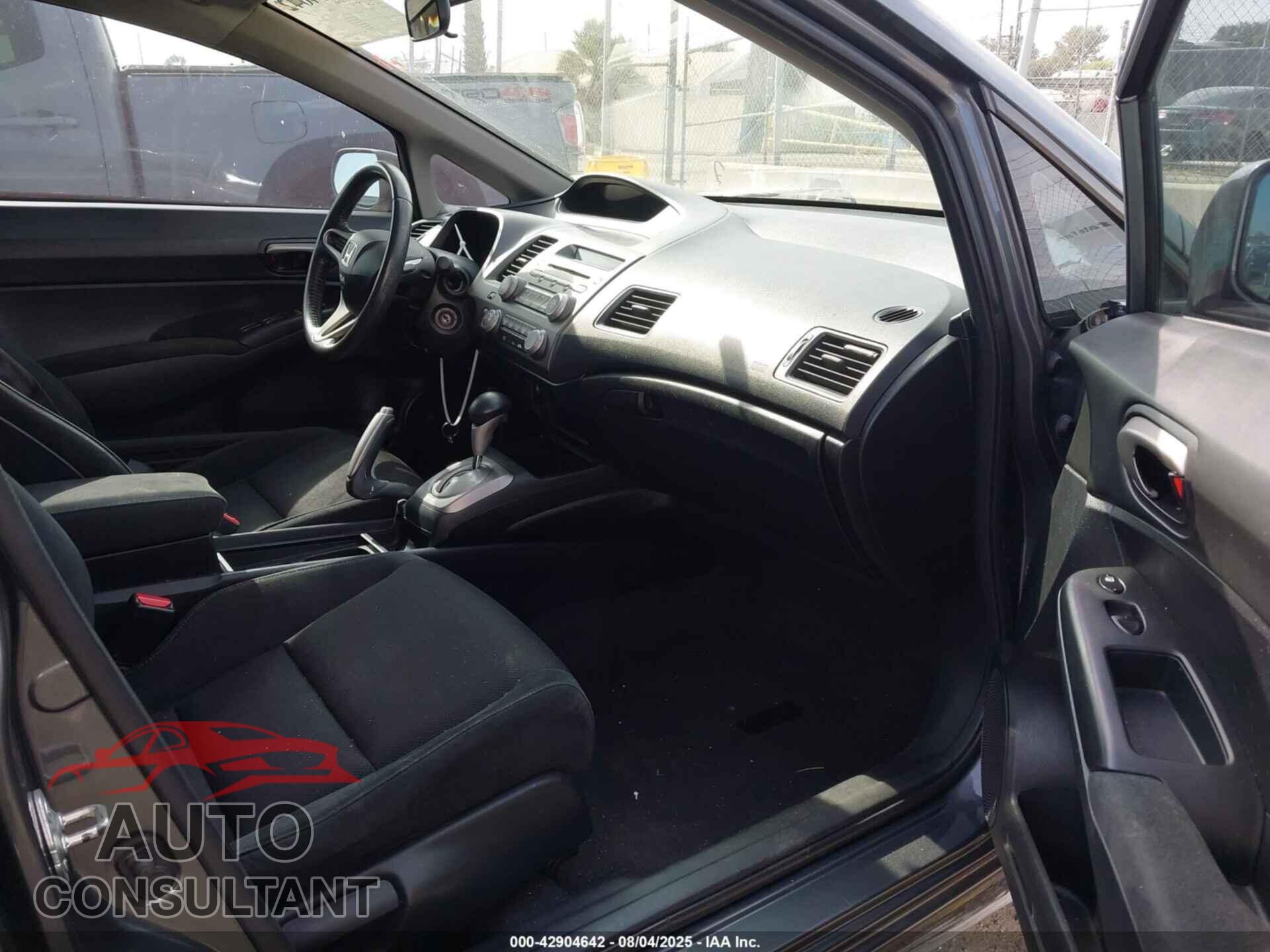HONDA CIVIC 2010 - 19XFA1F67AE080088