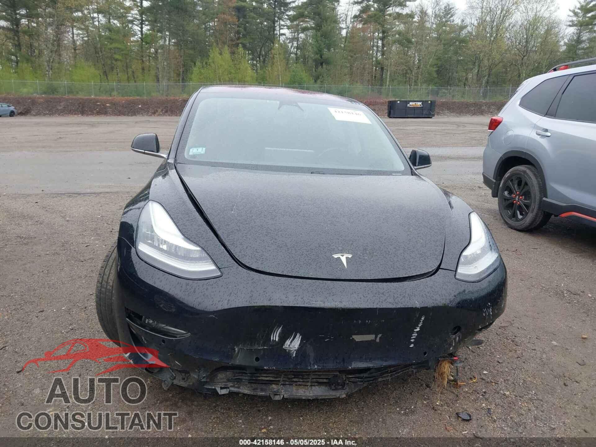 TESLA MODEL 3 2018 - 5YJ3E1EB3JF064096