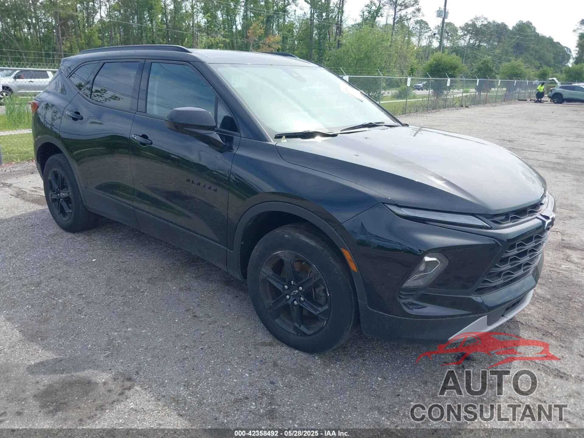 CHEVROLET BLAZER 2023 - 3GNKBCR4XPS235039