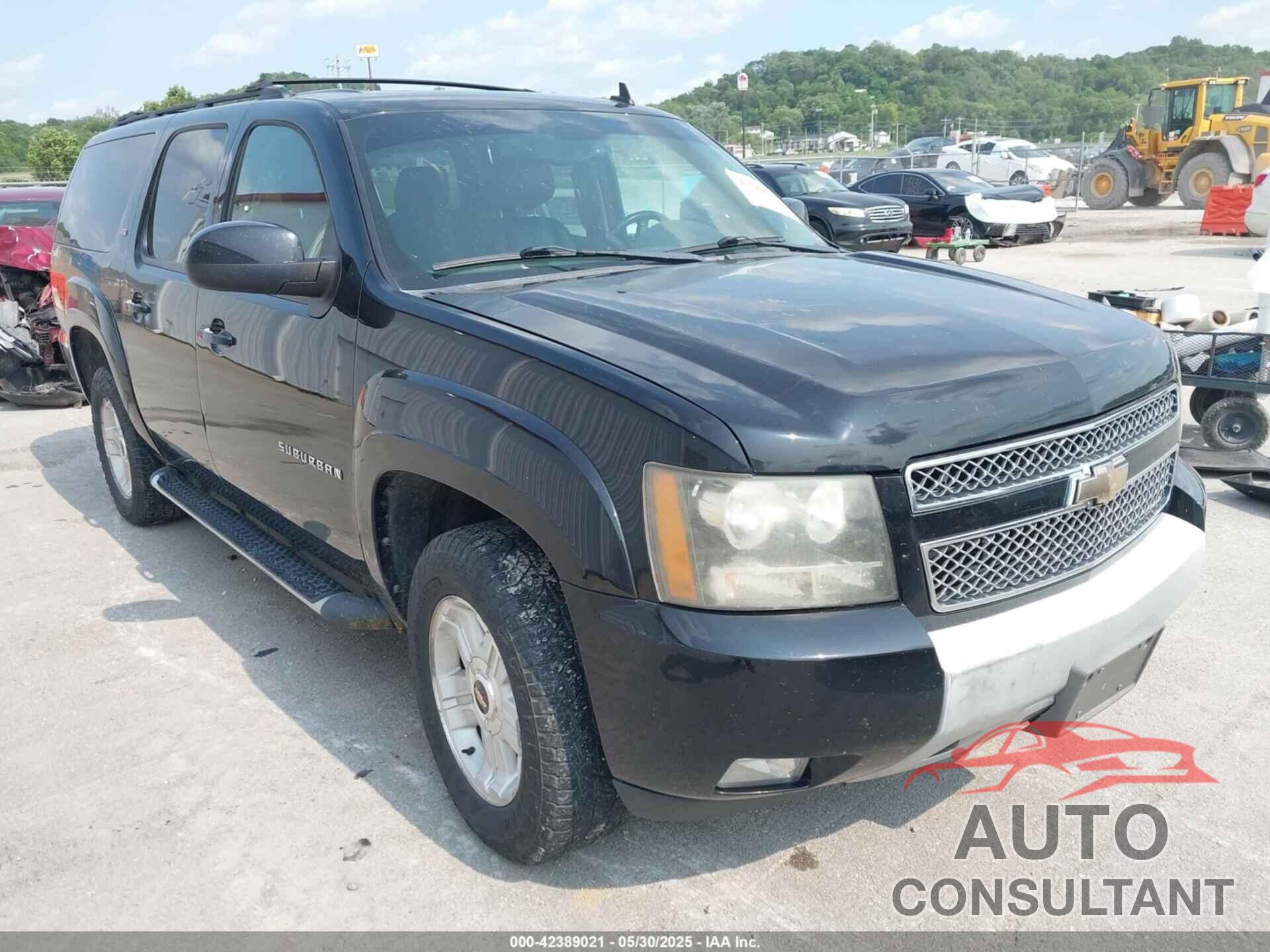 CHEVROLET SUBURBAN 1500 2011 - 1GNSKJE36BR102923