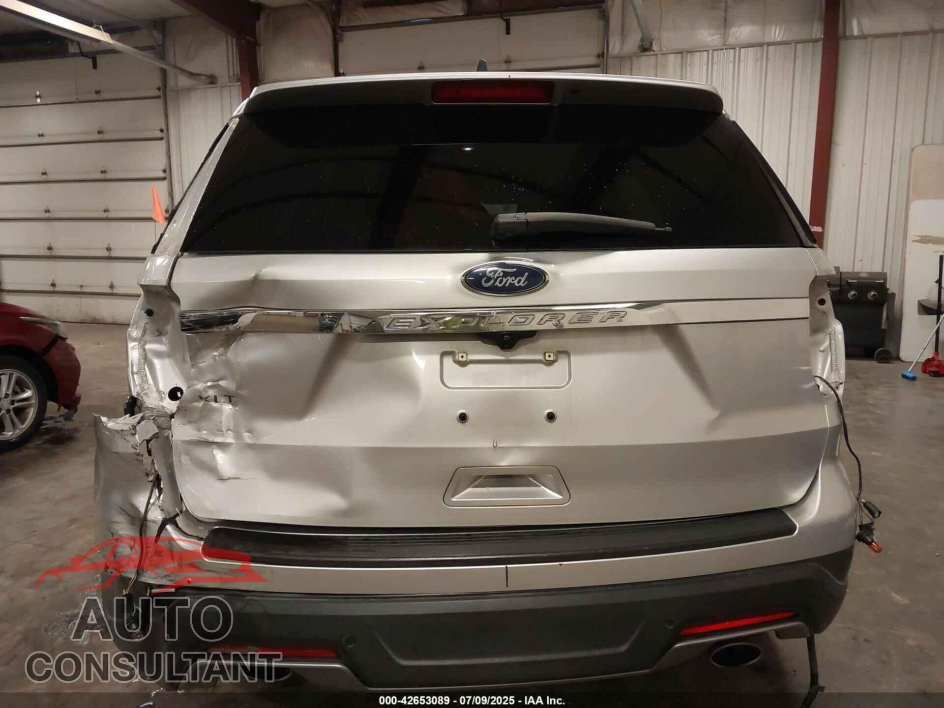 FORD EXPLORER 2018 - 1FM5K7D8XJGB89981