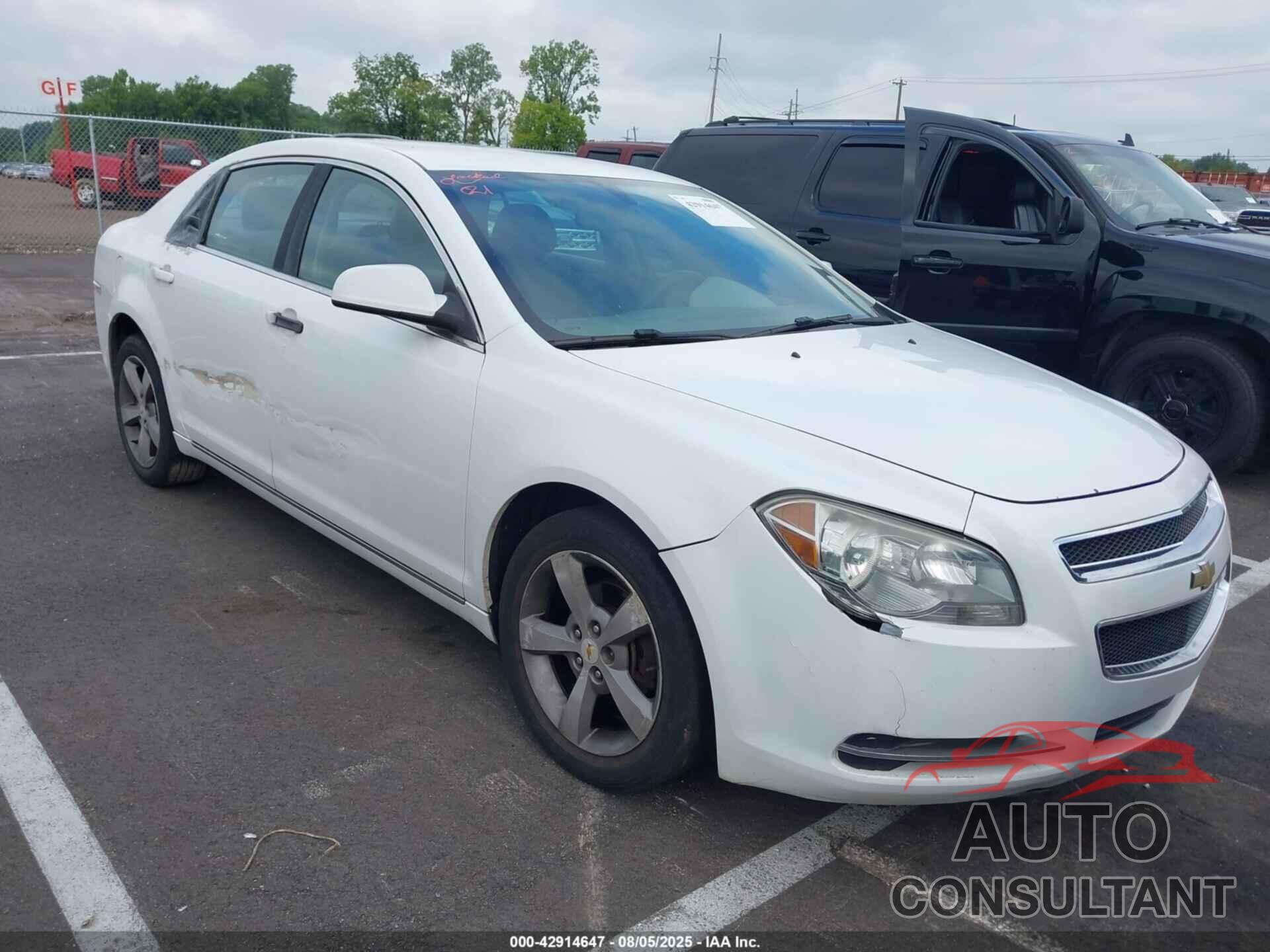 CHEVROLET MALIBU 2011 - 1G1ZC5E19BF341354