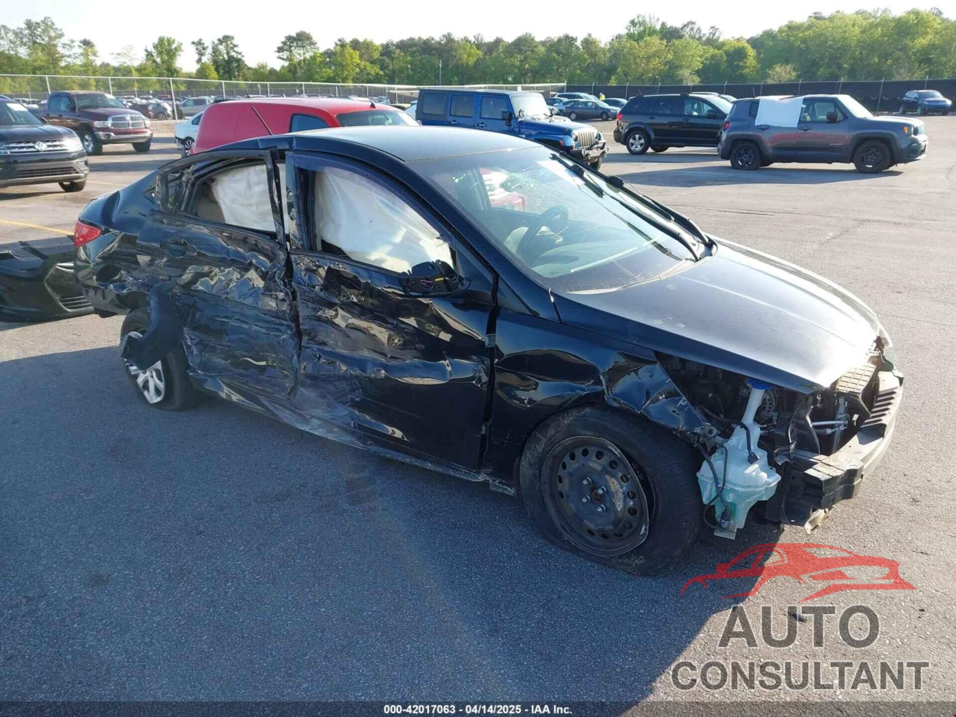 HYUNDAI ACCENT 2017 - KMHCT4AEXHU333327