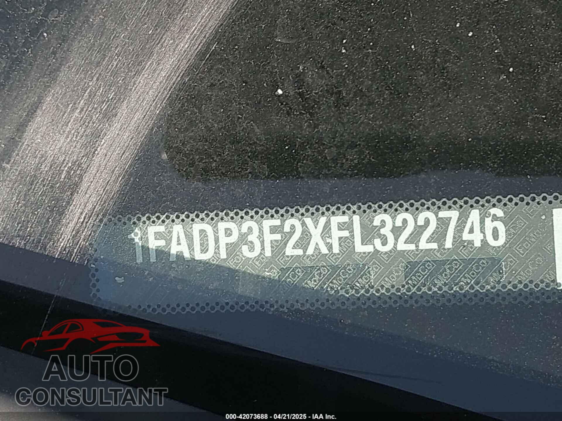 FORD FOCUS 2015 - 1FADP3F2XFL322746