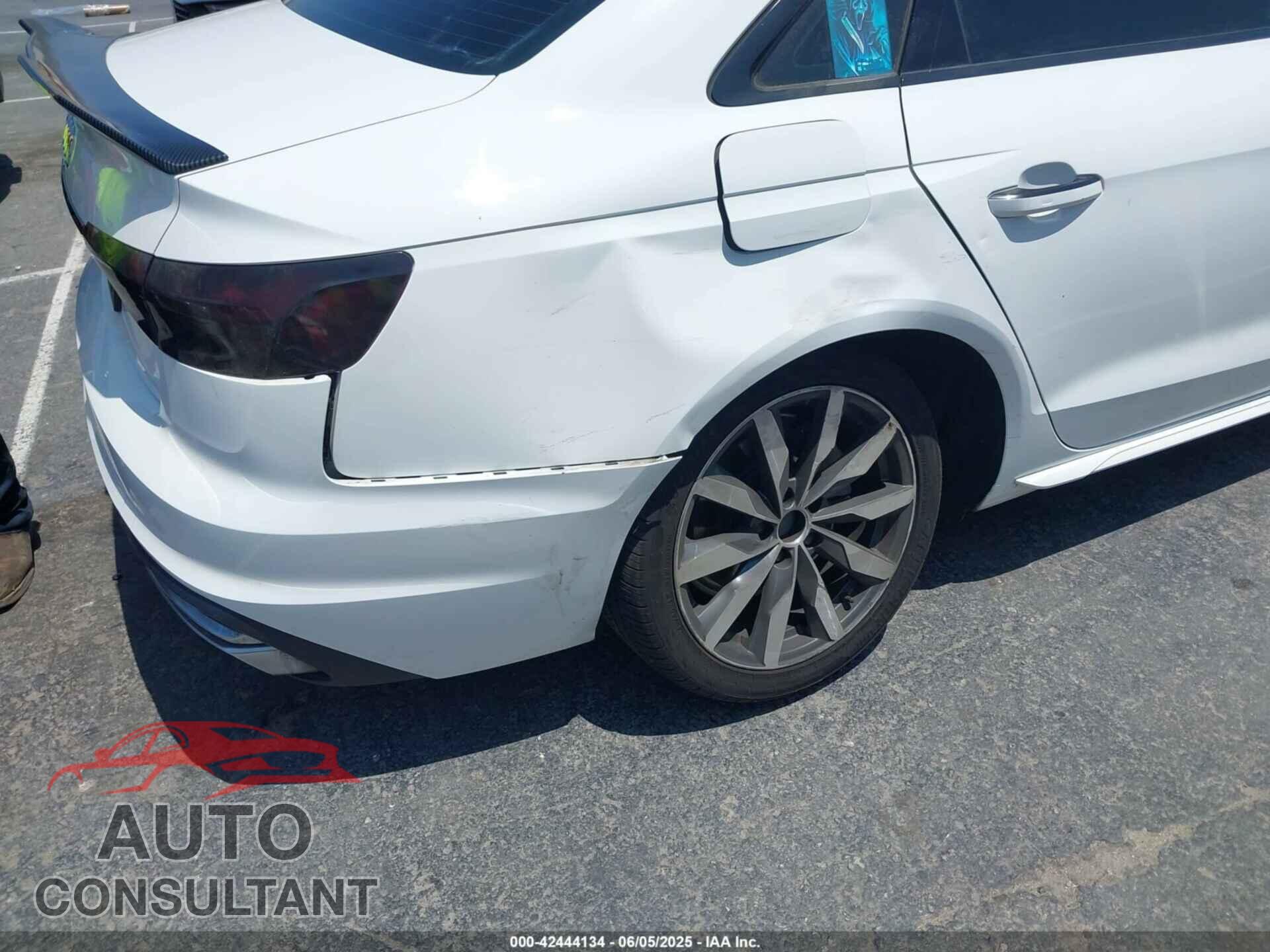 AUDI A4 2020 - WAUGMAF46LA060573