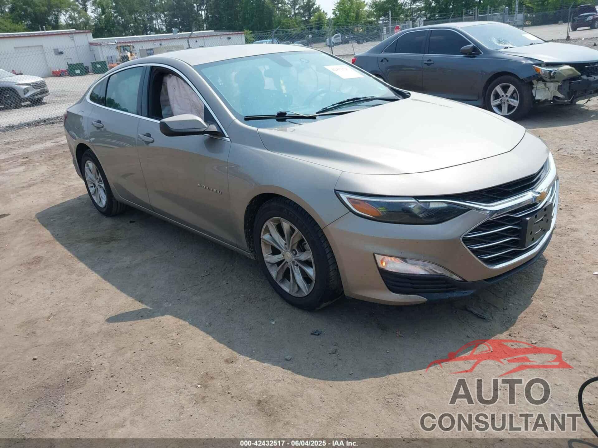 CHEVROLET MALIBU 2022 - 1G1ZD5ST9NF143736
