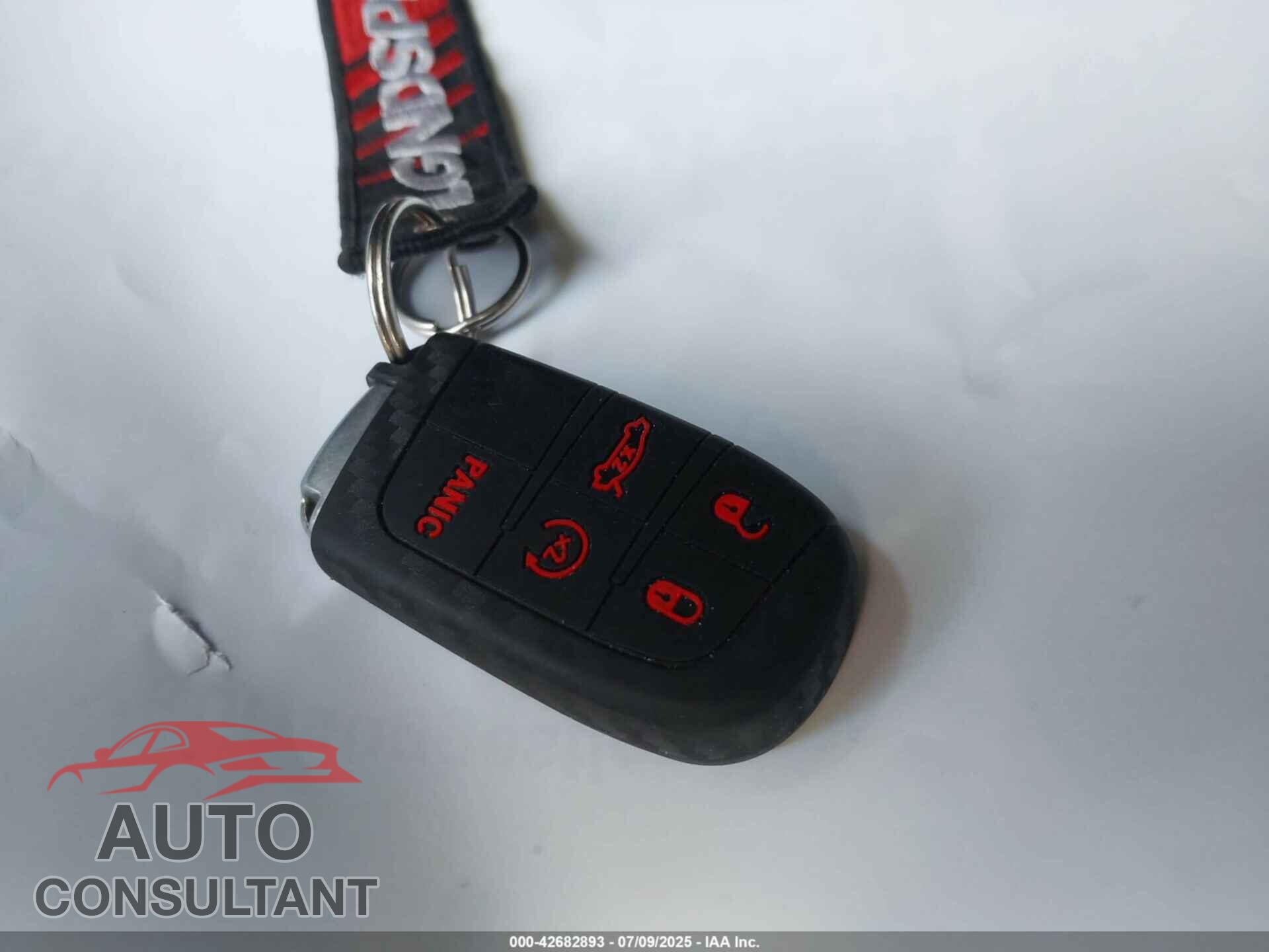 DODGE CHALLENGER 2018 - 2C3CDZAG4JH280377