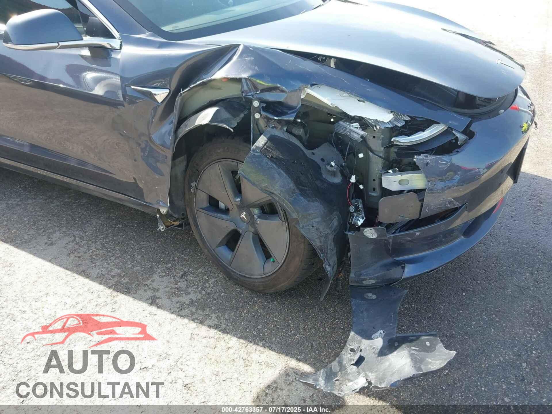 TESLA MODEL 3 2018 - 5YJ3E1EA0JF006941