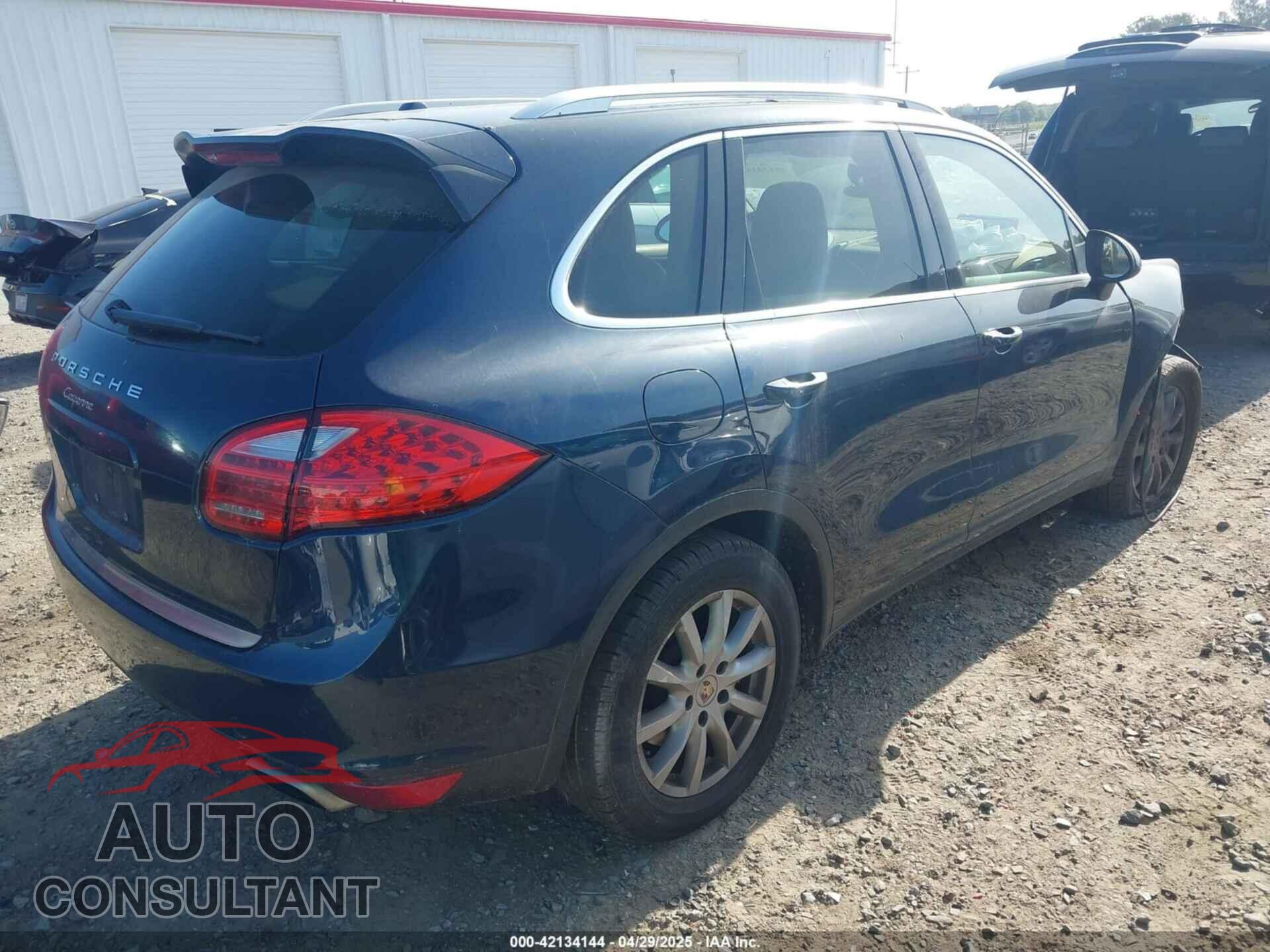 PORSCHE CAYENNE 2013 - WP1AA2A2XDLA05934