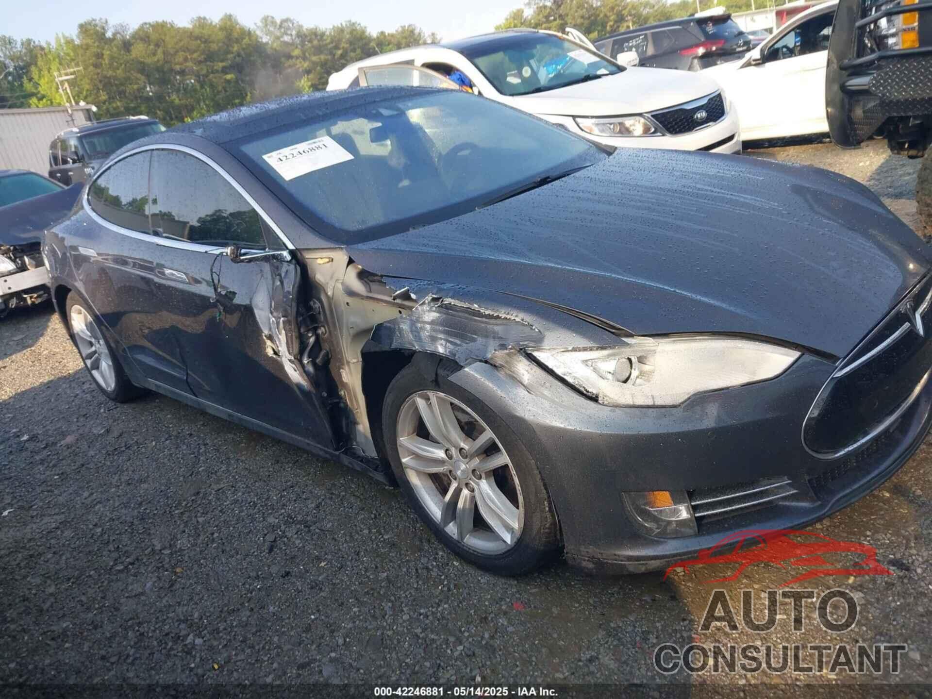 TESLA MODEL S 2015 - 5YJSA1S29FF100554