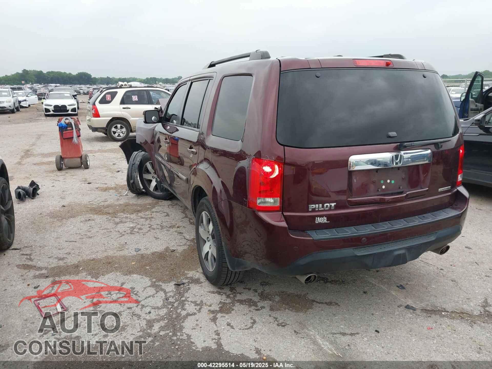 HONDA PILOT 2014 - 5FNYF3H96EB024527