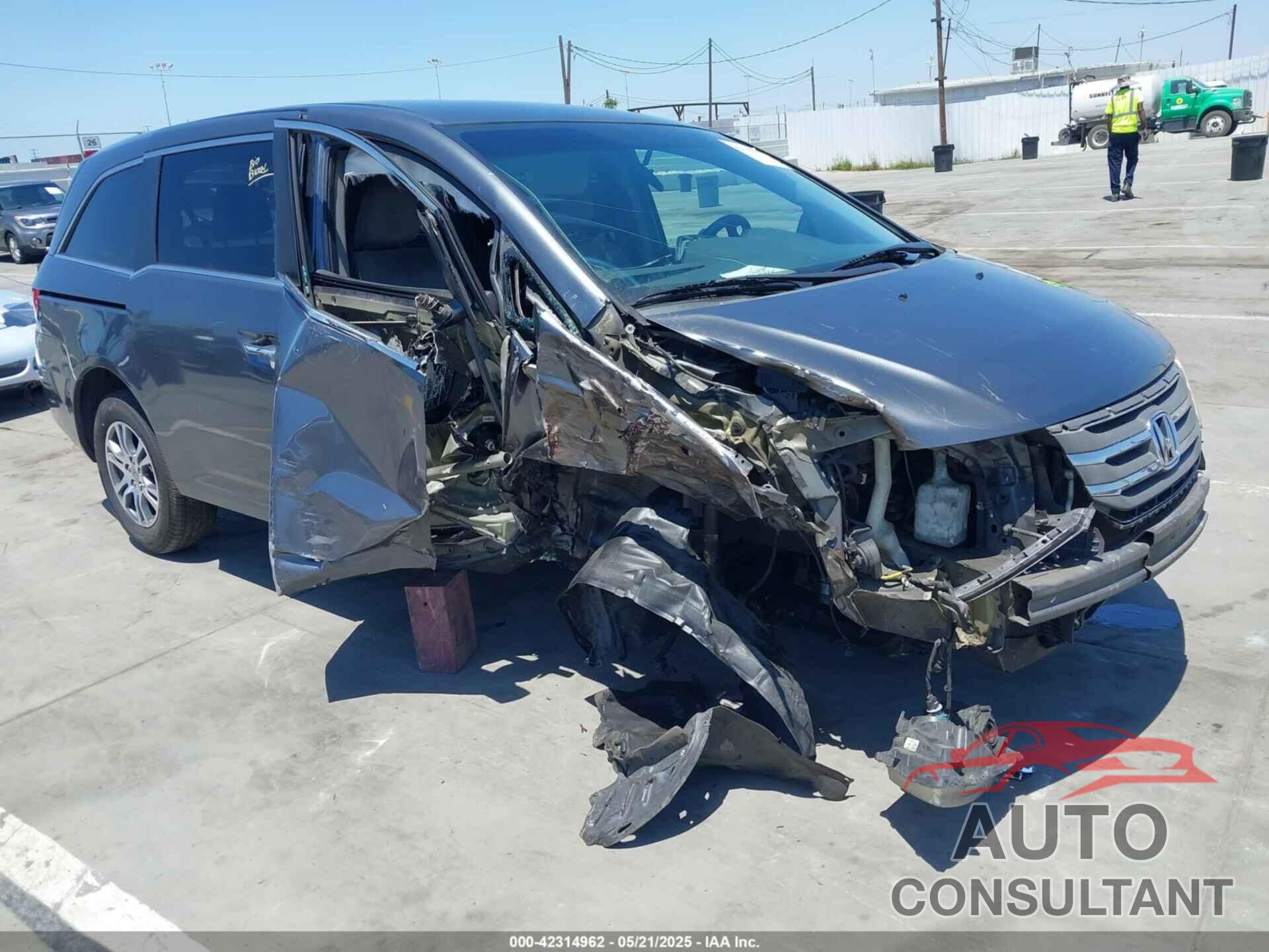 HONDA ODYSSEY 2012 - 5FNRL5H43CB120027