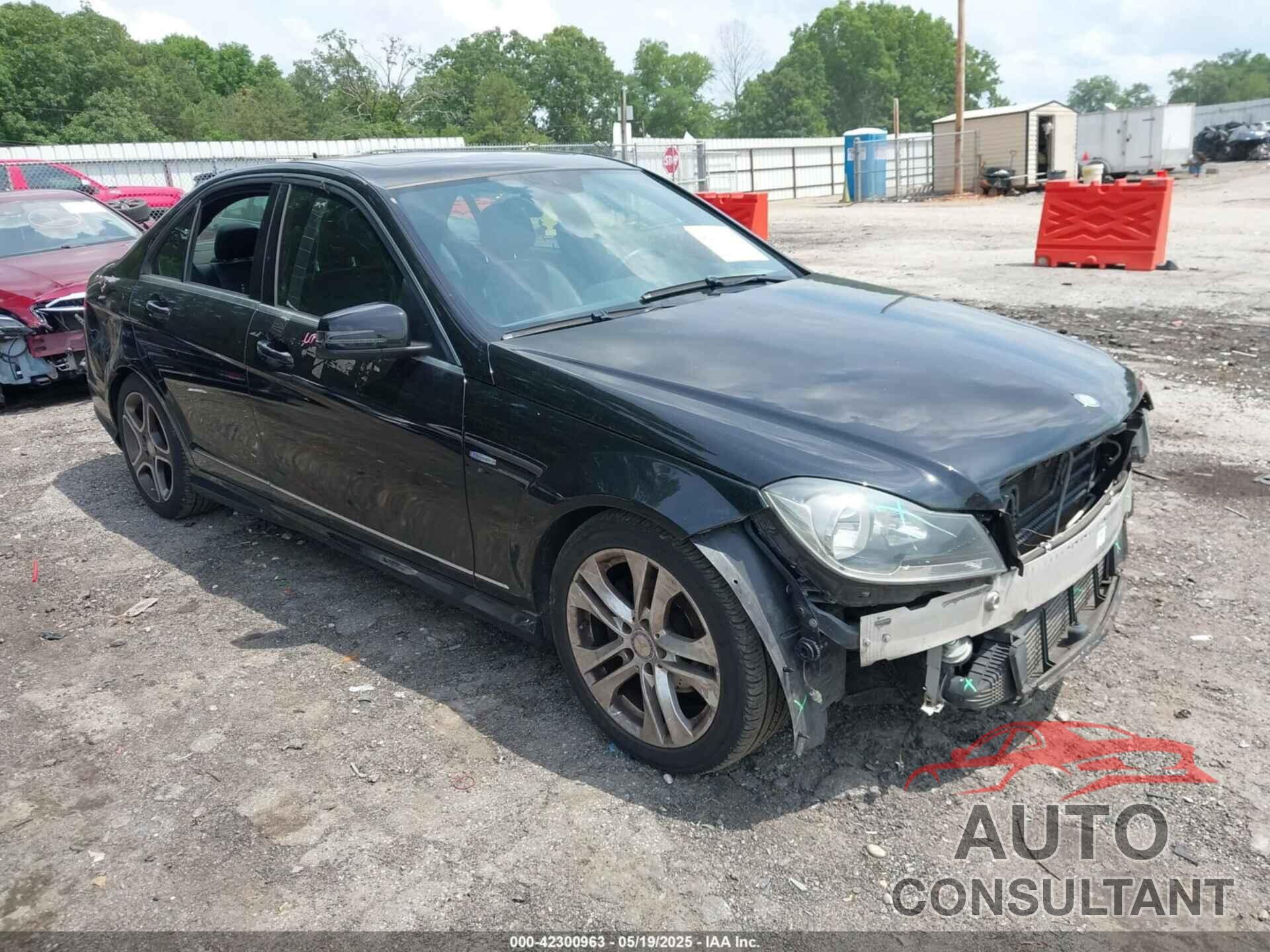 MERCEDES-BENZ C 250 2012 - WDDGF4HB9CA653814