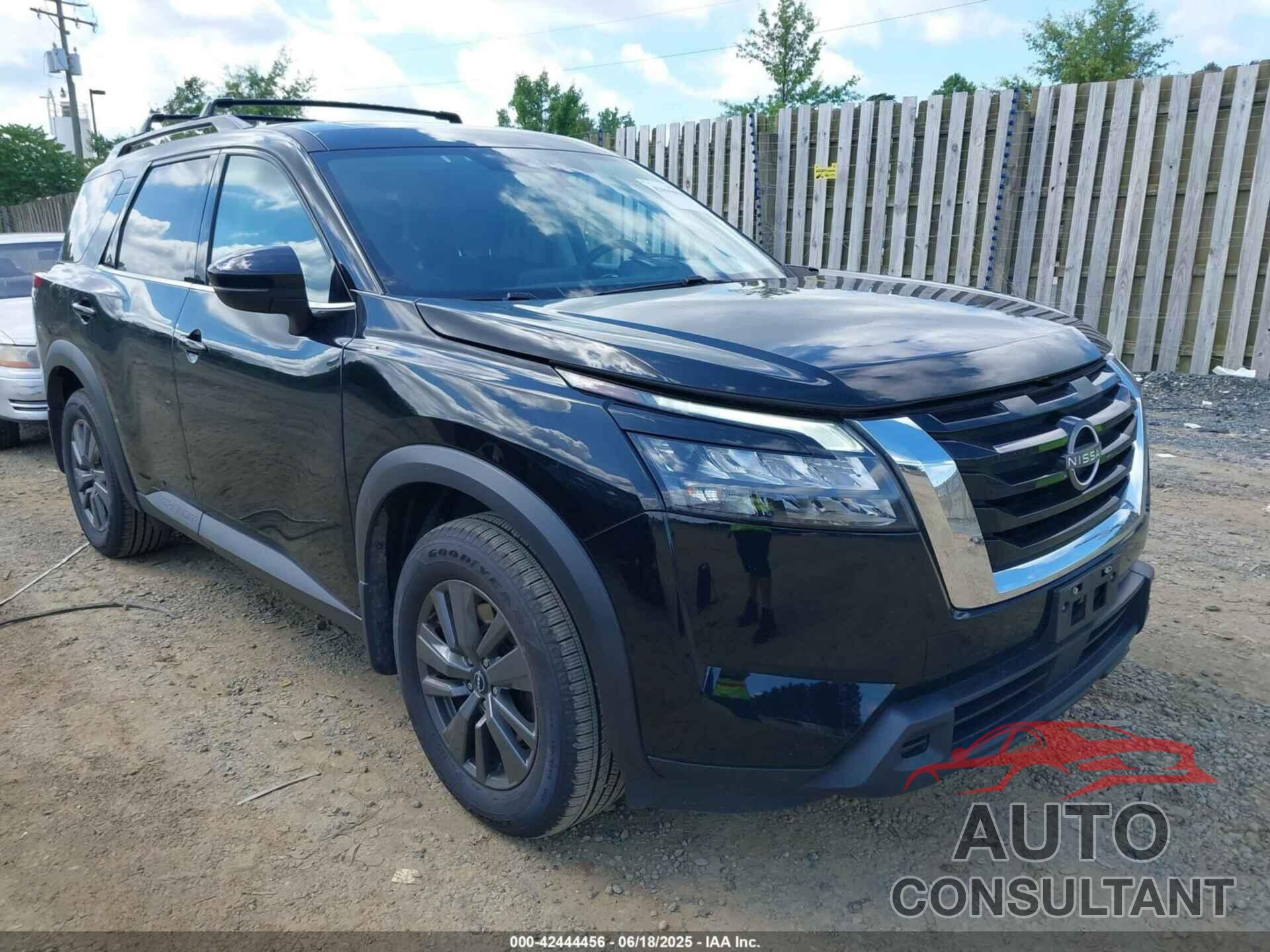 NISSAN PATHFINDER 2023 - 5N1DR3BD2PC272336