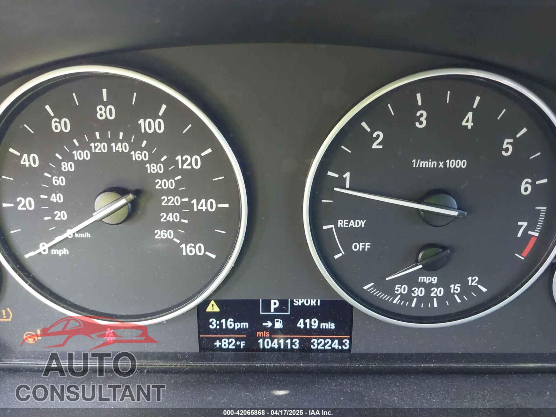 BMW 328I 2013 - WBA3B3G51DNR79950