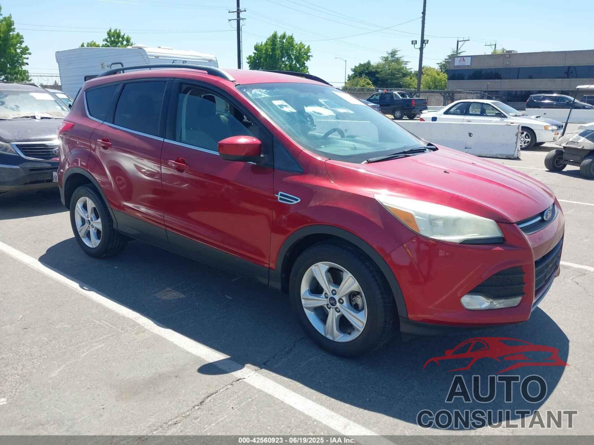 FORD ESCAPE 2014 - 1FMCU9GX3EUB64623