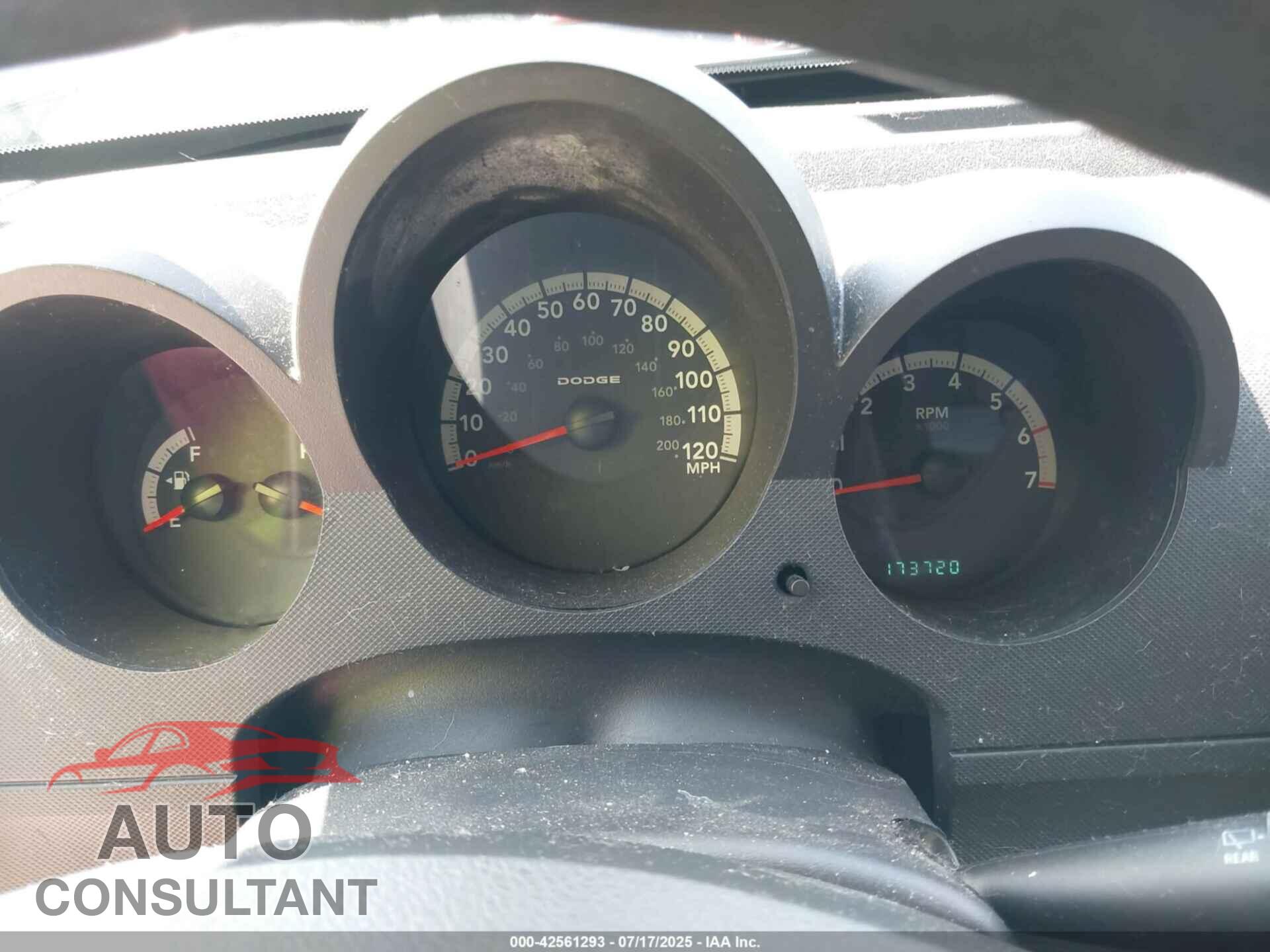 DODGE NITRO 2011 - 1D4PU2GK6BW528117