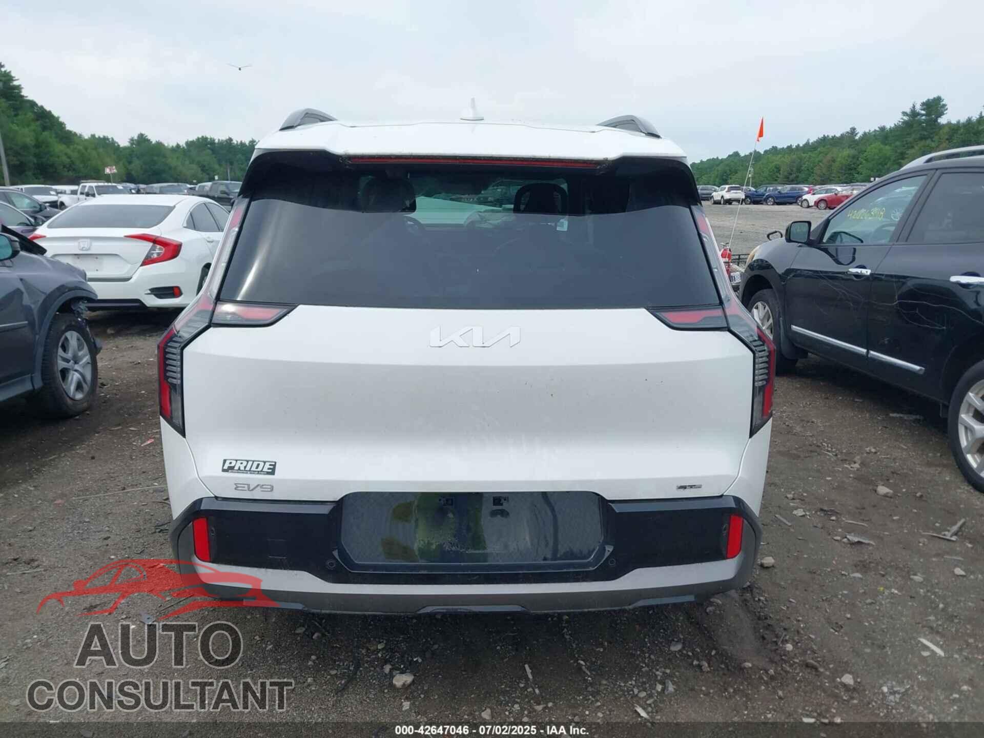 KIA EV9 2025 - KNDAEFS56S6053741