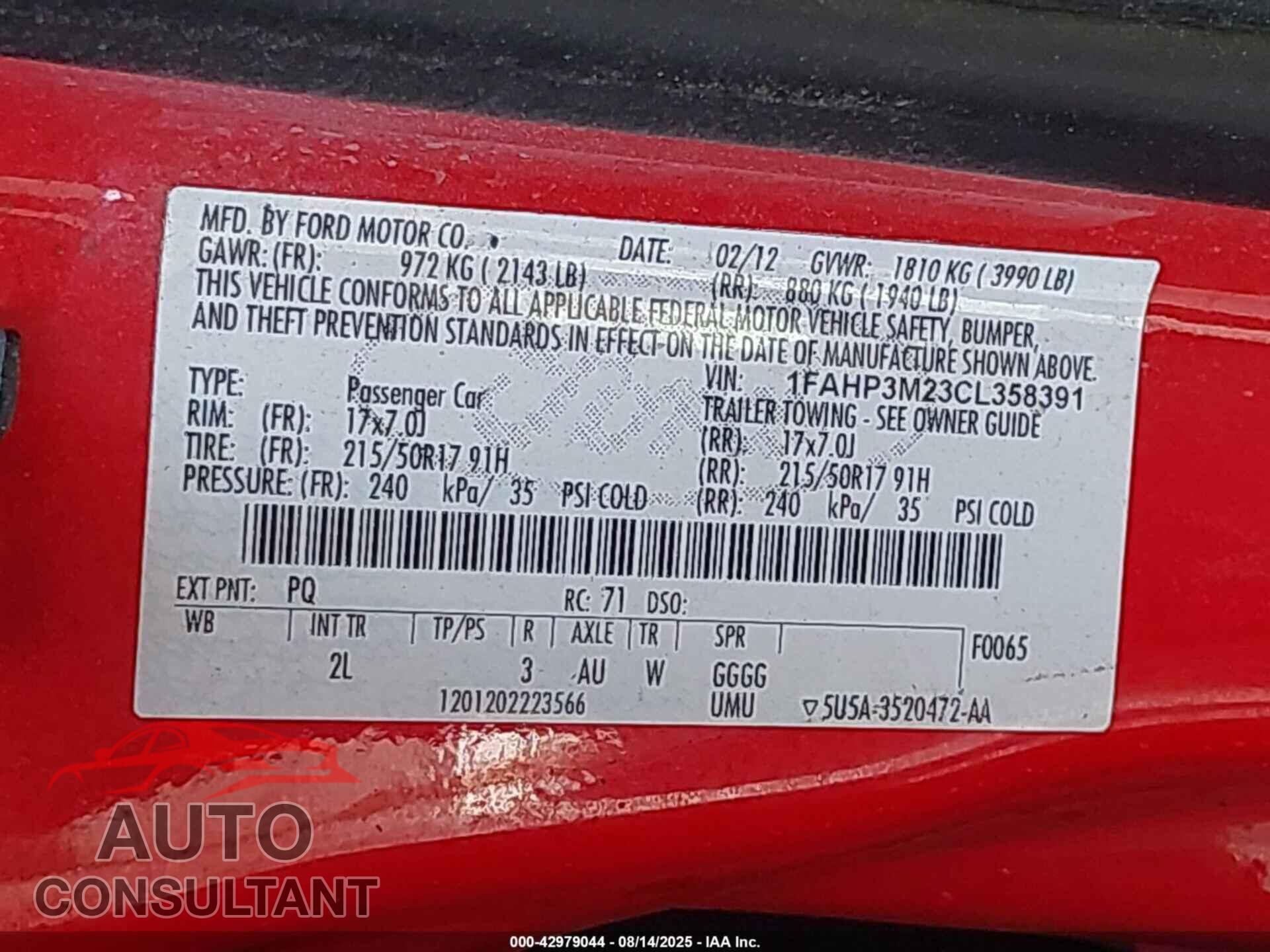 FORD FOCUS 2012 - 1FAHP3M23CL358391