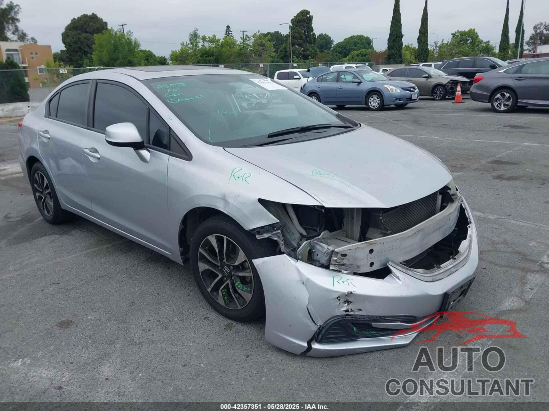 HONDA CIVIC 2013 - 2HGFB2F80DH538567